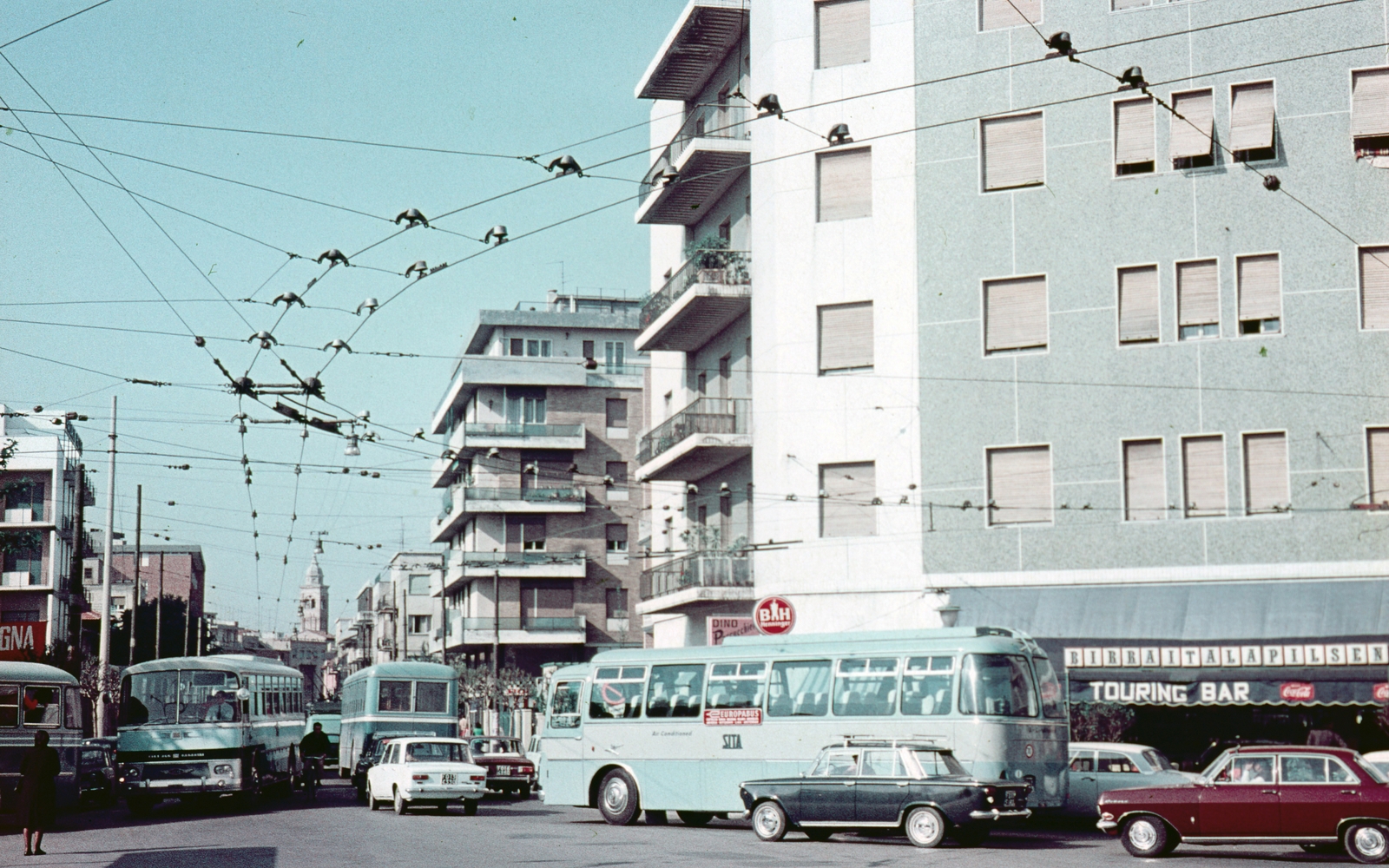 Italy, Rimini, Via Dante Alighieri a Piazzale Cesare Battisti felől nézve., 1970, Kristek Pál, colorful, bus, automobile, traffic, Fortepan #75582