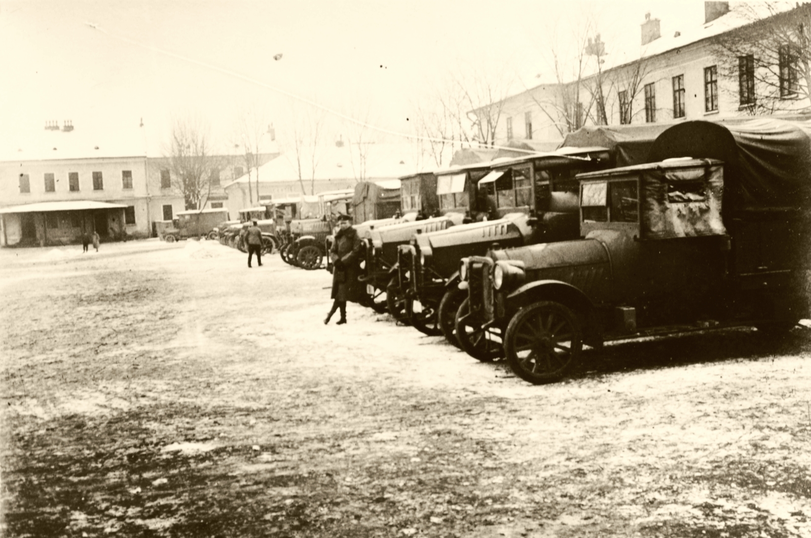 Romania,Transylvania, Sighetu Marmației, 1917, Péchy László, First World War, commercial vehicle, automobile, Fortepan #76002