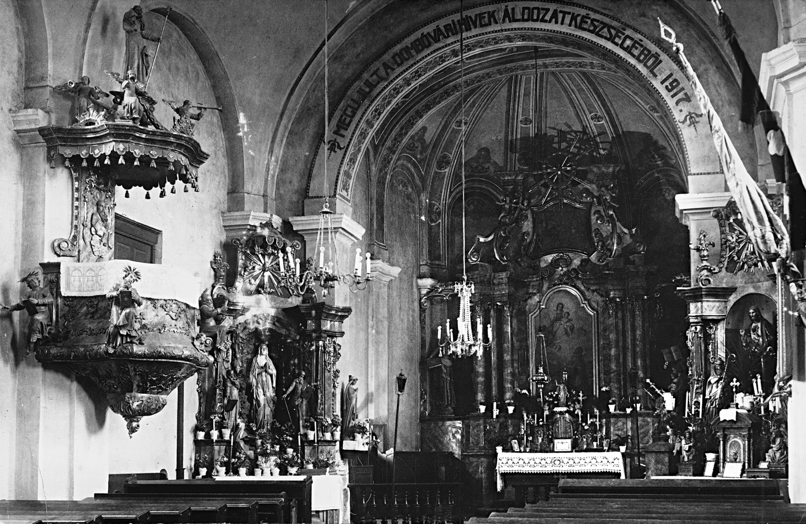 Hungary, Dombóvár, Arany János tér, a Jézus Szíve katolikus templom., 1933, Erky-Nagy Tibor, pulpit, altar, church interior, Fortepan #76743