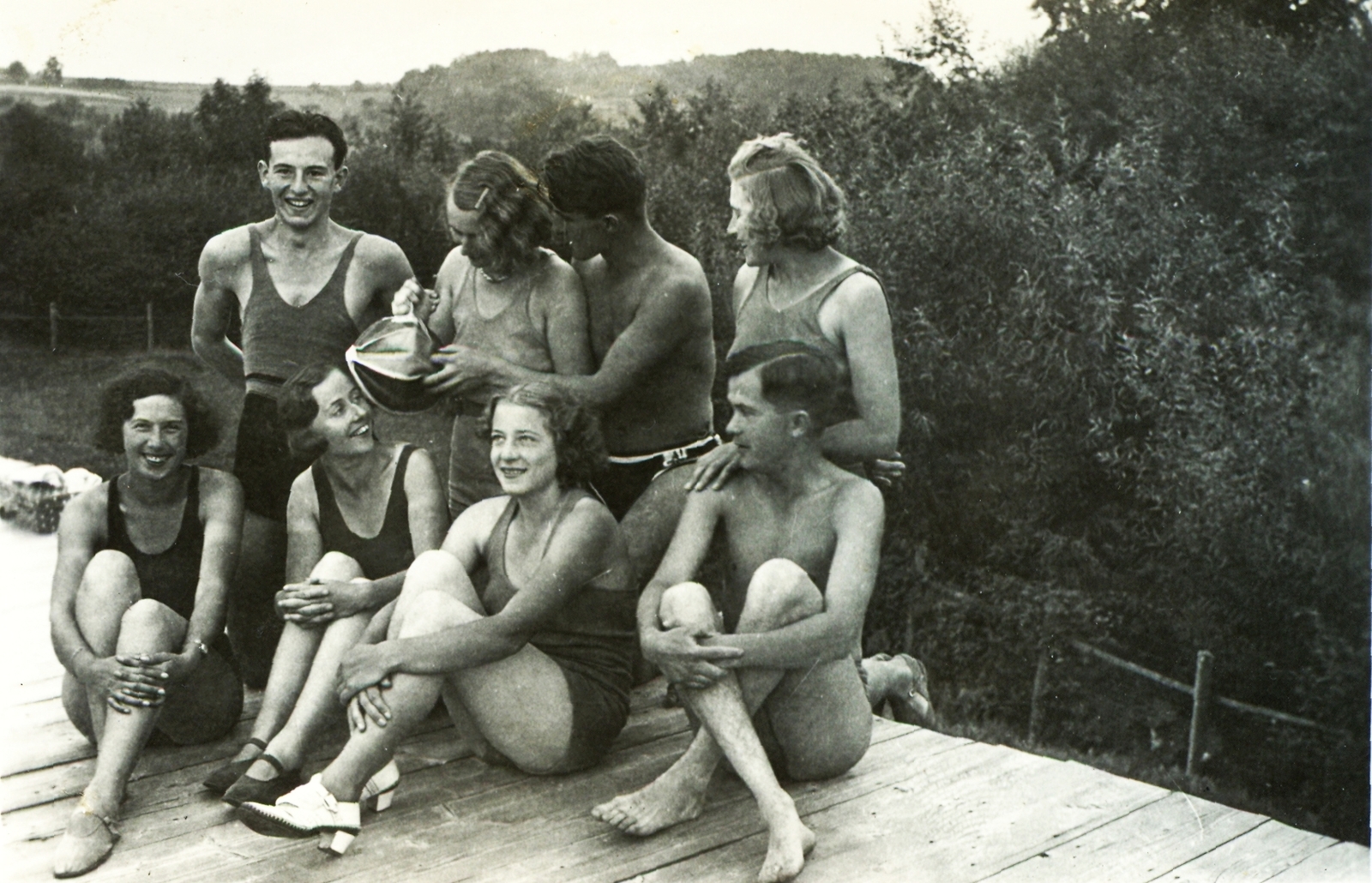 Ausztria, Felsőlövő, strand., 1934, Klenner Aladár, csoportkép, fürdőruha, Fortepan #76792