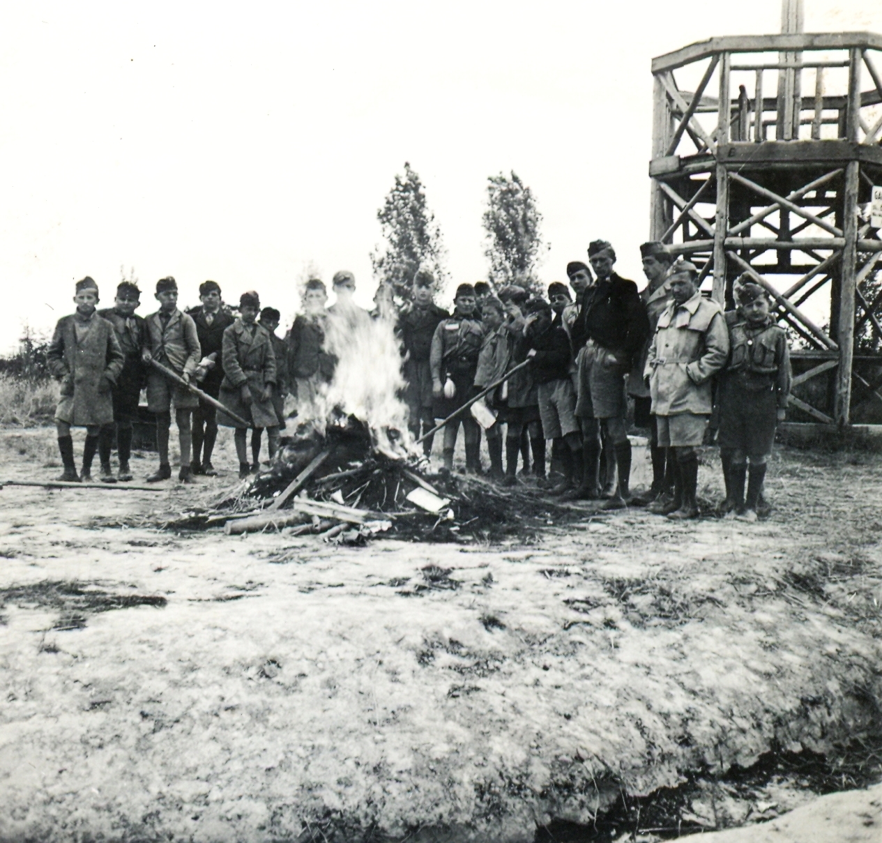 1939, Klenner Aladár, uniform, tableau, camp fire, scouting, lookout, Fortepan #76809