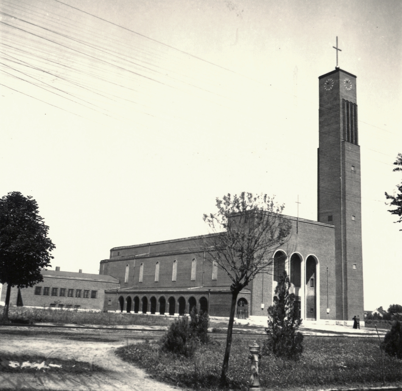 Hungary, Komarno, Jézus Szíve-templom., 1940, Klenner Aladár, church, Catholic Church, modern architecture, Nándor Körmendy-design, Fortepan #76835