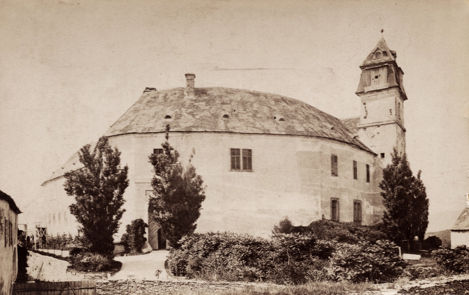 Ausztria, Borostyánkő, vár. A felvétel 1870 körül készült., 1900, Nagy Beatrix Julianna, templom, vár, Fortepan #78036