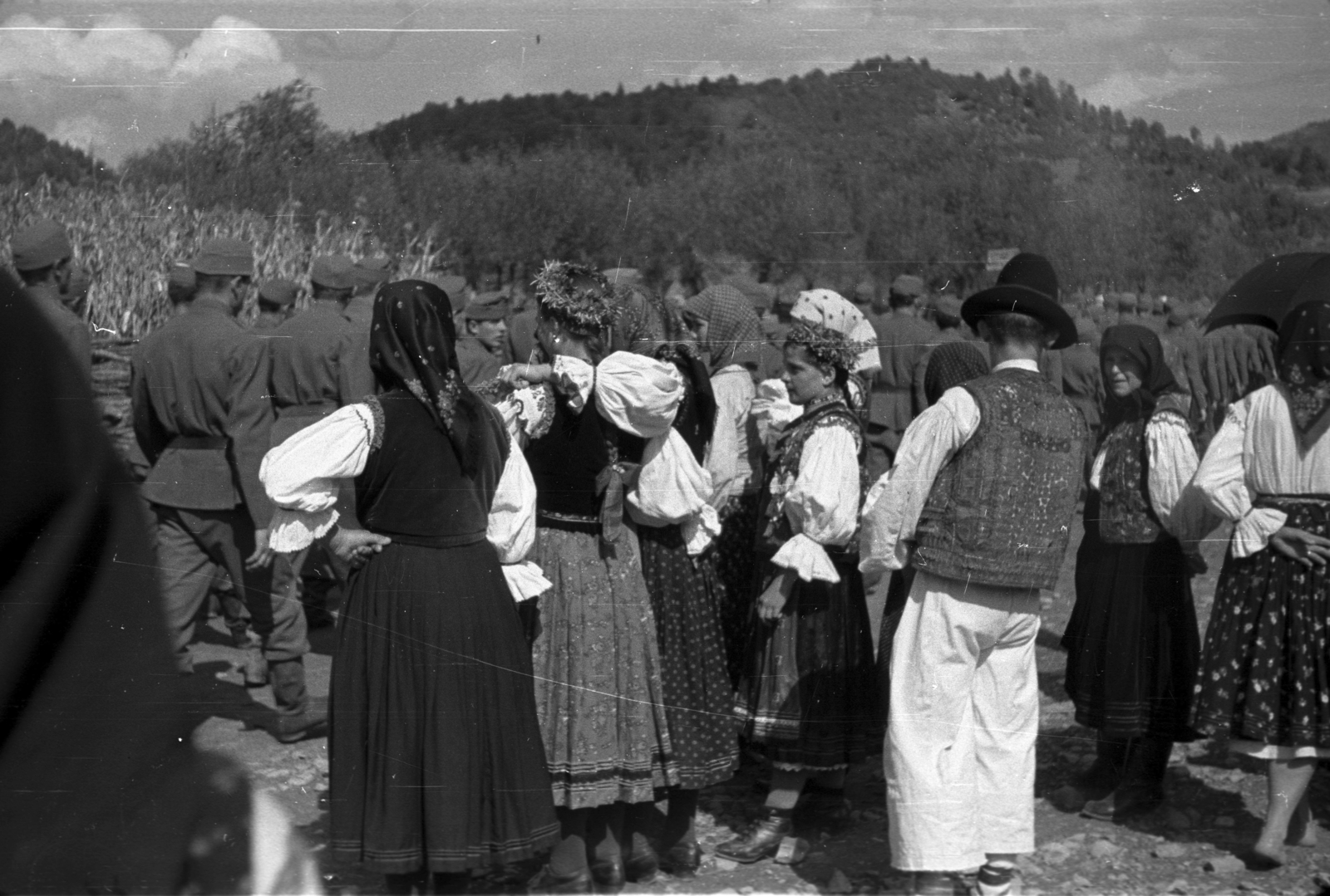 Ukrajna,Kárpátalja, 1939, Berkó Pál, népviselet, Fortepan #78262