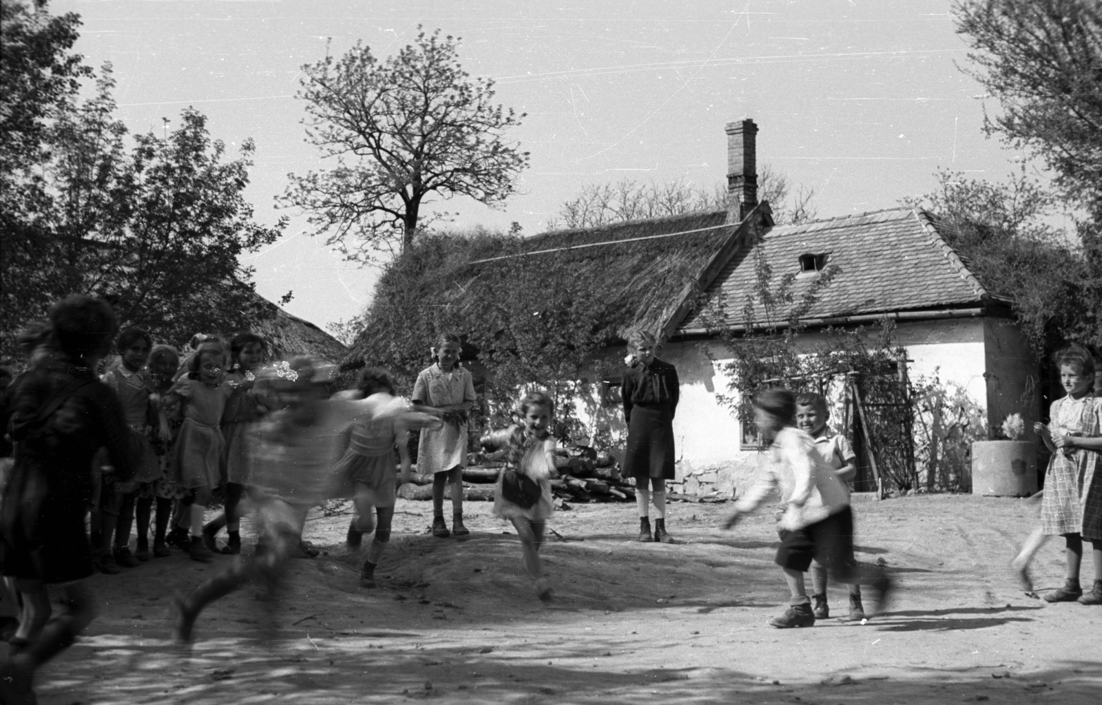 1947, Berkó Pál, toy, girls, Fortepan #78707