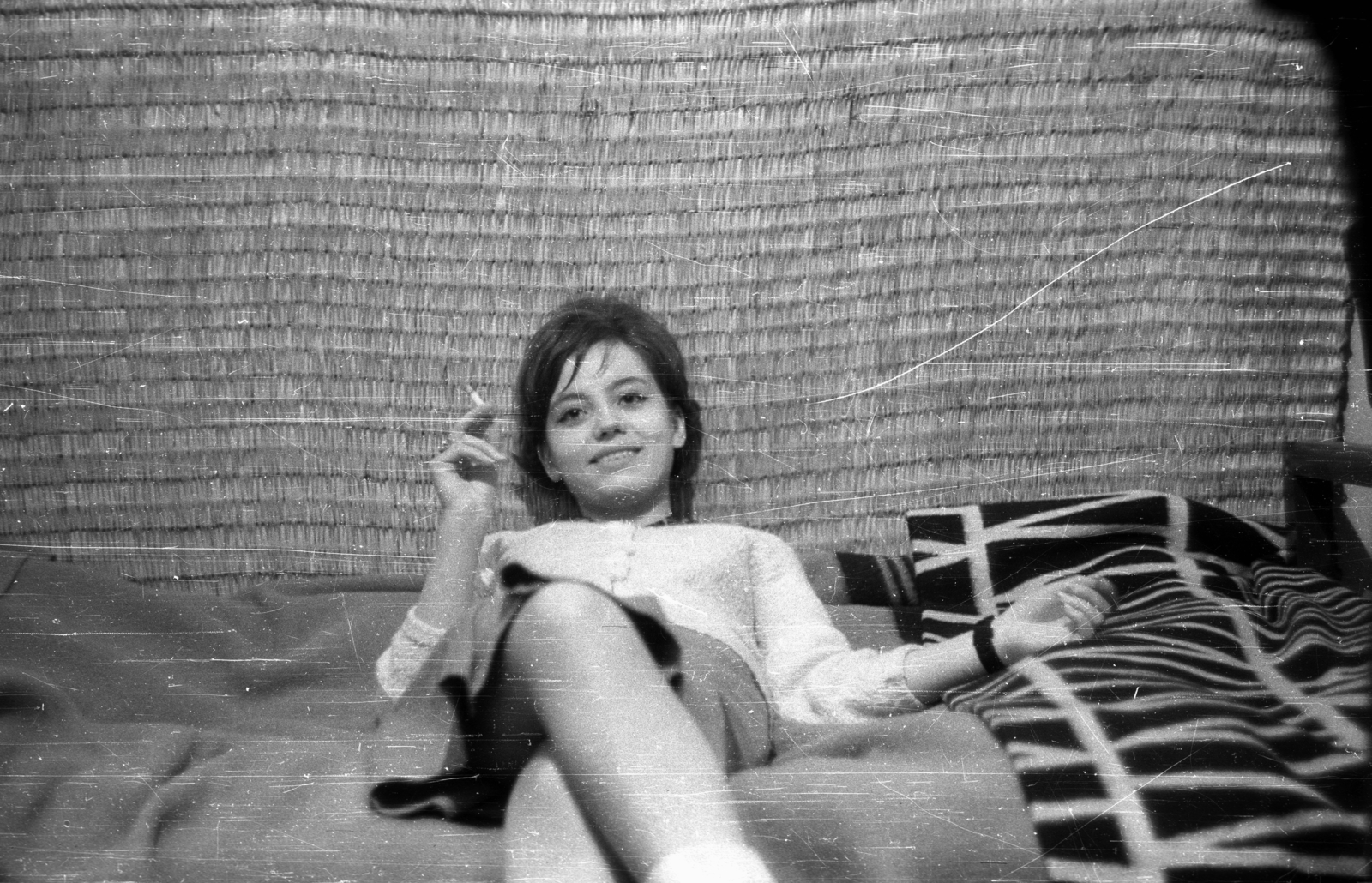 1966, Berkó Pál, woman, tapestry, cover, cigarette, bed, Fortepan #78724