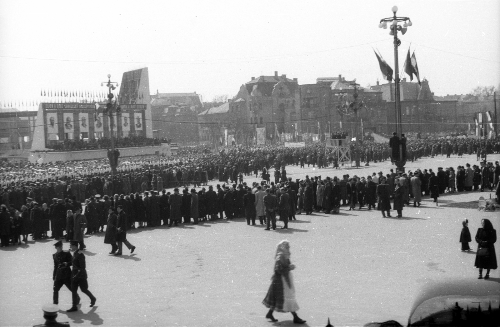 Hungary, Budapest XIV., Hősök tere, május 1-i ünnepség., 1952, Berkó Pál, political decoration, march, 1st of May parade, Budapest, Fortepan #79297