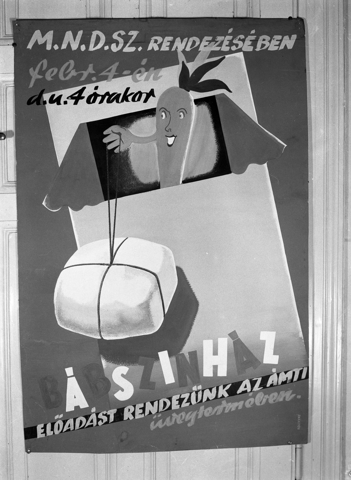 Hungary, Budapest VII., Rákóczi út 58., a felvétel az ÁMTI (Állami Mélyépítéstudományi Tervező Intézet) irodaházában készült., 1950, UVATERV, poster, puppet-show, Budapest, Fortepan #79604