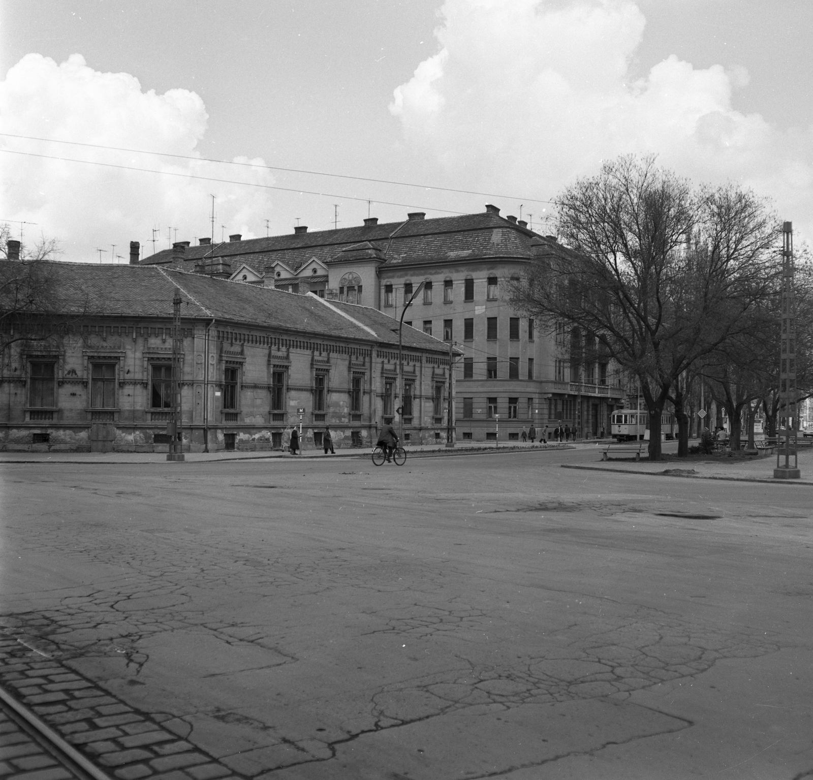Magyarország, Szeged, Tisza Lajos (Lenin) körút, szemben a József Attila sugárút torkolata., 1969, UVATERV, Fortepan #79756
