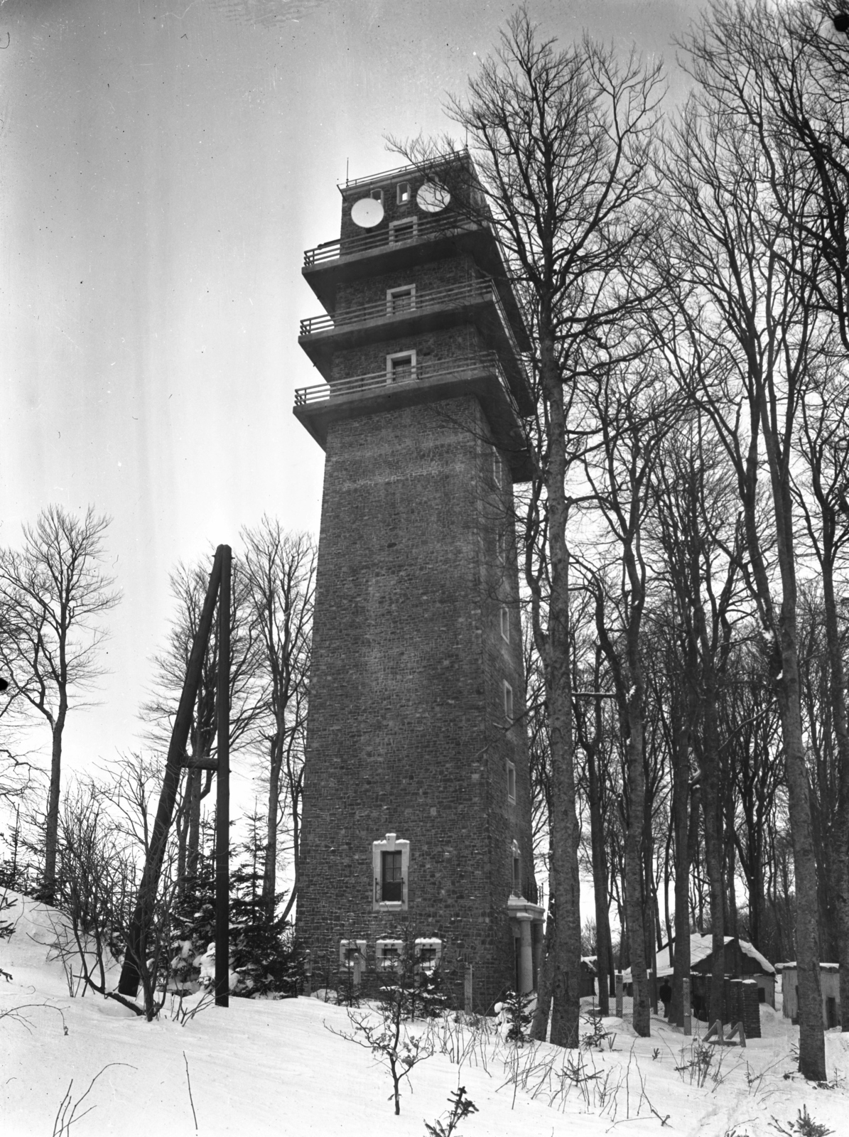 Hungary, Kékestető, Posta mikrohullámú állomás., 1953, UVATERV, tower, microwave transmission, post, Fortepan #79771