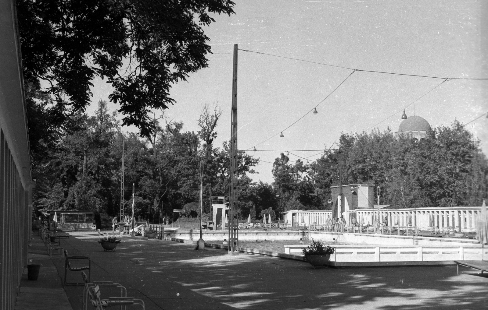 Hungary, Debrecen, Nagyerdői Gyógyfürdő., 1951, UVATERV, beach, swimming pool, water tower, dome, József Borsos-design, Fortepan #80154
