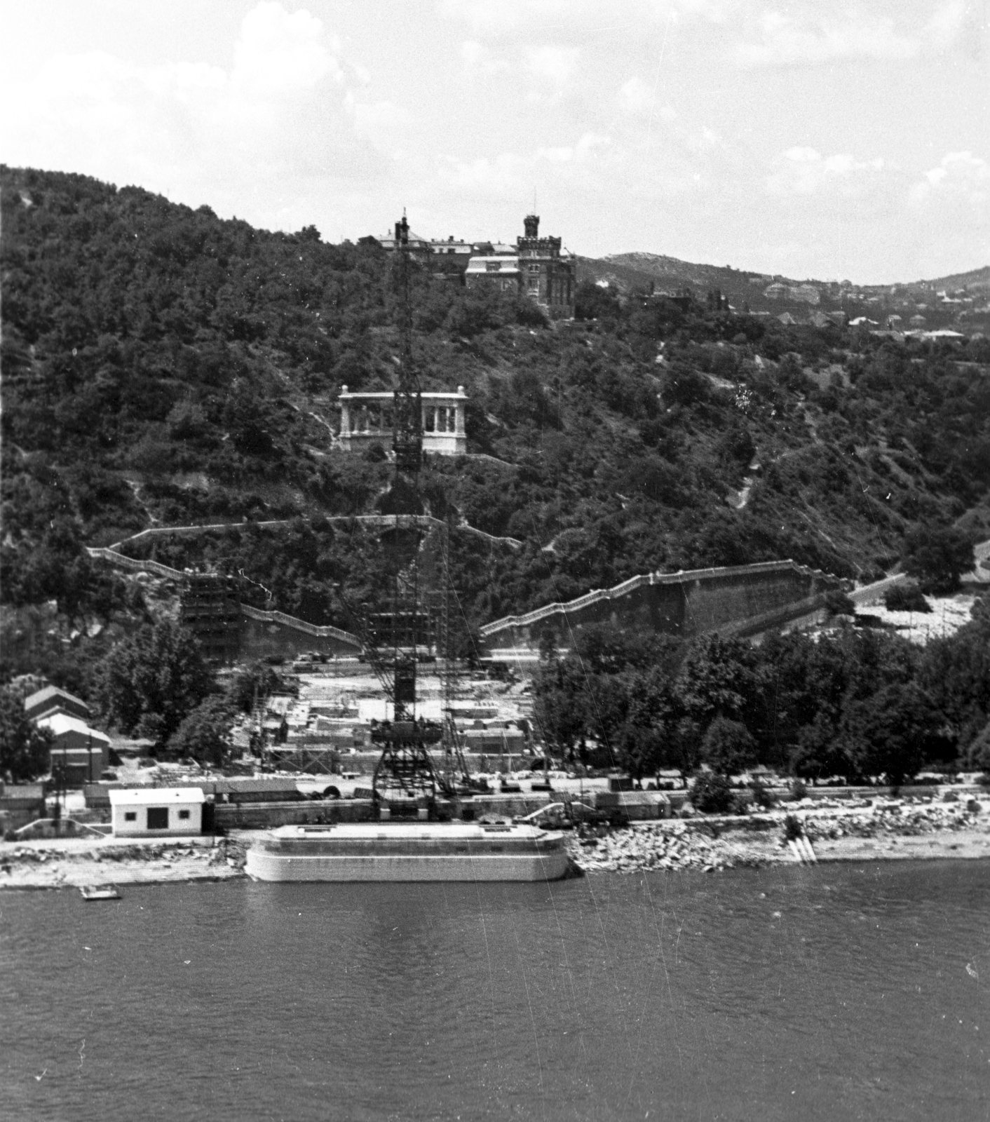 Hungary, Budapest I., a Gellérthegy és az épülő Erzsébet híd budai hídfője., 1962, UVATERV, Budapest, Fortepan #80301