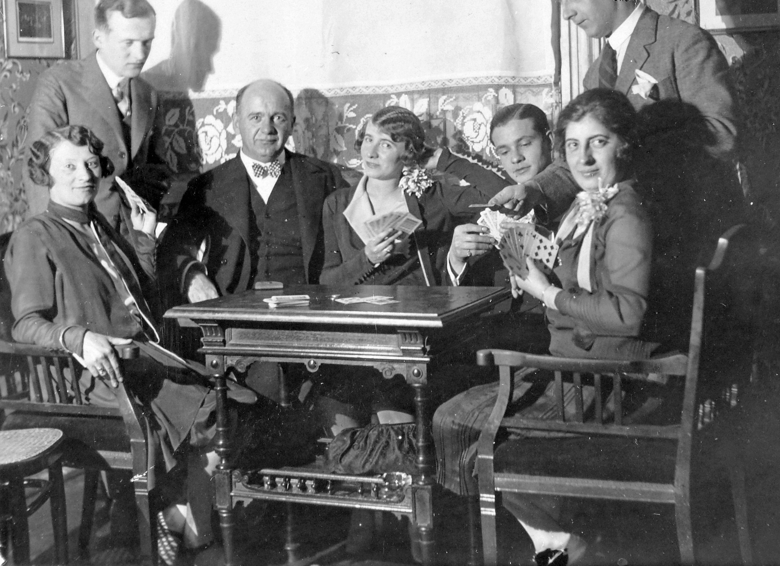 1920, Fortepan, szabadidő, nők, férfiak, kártyajáték, társaság, Fortepan #8107