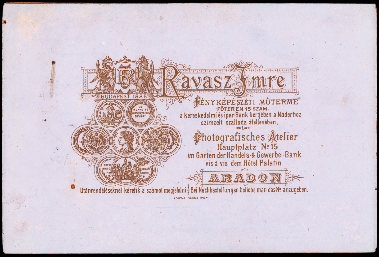 Románia,Erdély, Arad, Főtér 15., Ravasz Imre fényképészeti műterme., 1900, Fortepan, műterem, fényképész, hátlap, Fortepan #81326