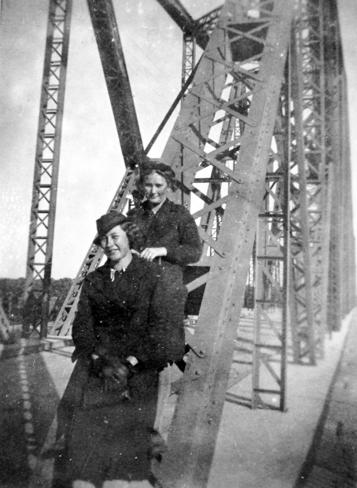 Hungary, Dunaföldvár, Beszédes József híd., 1938, Fortepan, bridge, Duna-bridge, János Kossalka-design, Fortepan #8170