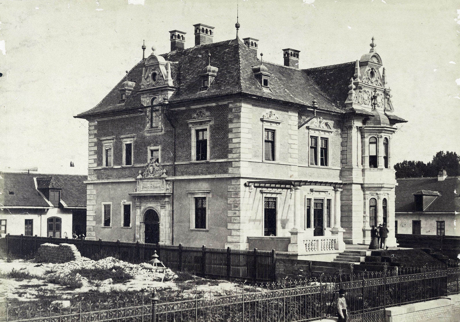 Magyarország, Budapest VI., Andrássy út 126. Weninger-villa. A felvétel 1876 körül készült. A kép forrását kérjük így adja meg: Fortepan / Budapest Főváros Levéltára. Levéltári jelzet: HU.BFL.XV.19.d.1.05.063, 1900, Budapest Főváros Levéltára / Klösz György fényképei, Klösz György, sugárút, Budapest, Fortepan #82118