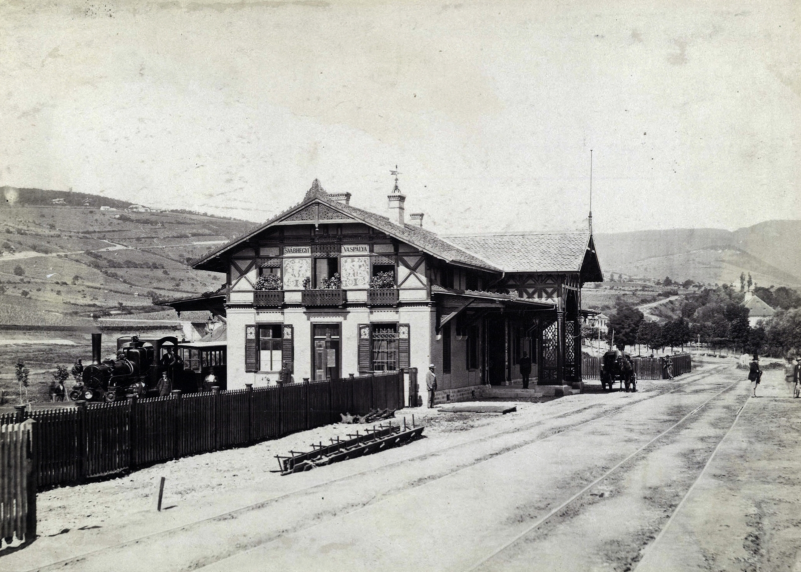 Hungary, Városmajor, Budapest XII., a Fogaskerekű végállomása. A felvétel 1880-1890 között készült. A kép forrását kérjük így adja meg: Fortepan / Budapest Főváros Levéltára. Levéltári jelzet: HU.BFL.XV.19.d.1.05.191, 1900, Budapest Főváros Levéltára / Klösz György fényképei, Klösz György, Budapest, Fortepan #82248