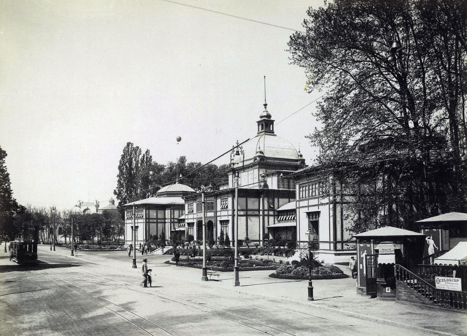 Hungary, Budapest XIV., Millenniumi kiállításra épített Budapest fő- és székesfőváros pavilonja. A felvétel 1896-ban készült. A kép forrását kérjük így adja meg: Fortepan / Budapest Főváros Levéltára. Levéltári jelzet: HU.BFL.XV.19.d.1.09.026, 1900, Budapest Főváros Levéltára / Klösz György fényképei, Klösz György, tram, Budapest, Millennium Exhibition, Fortepan #82700