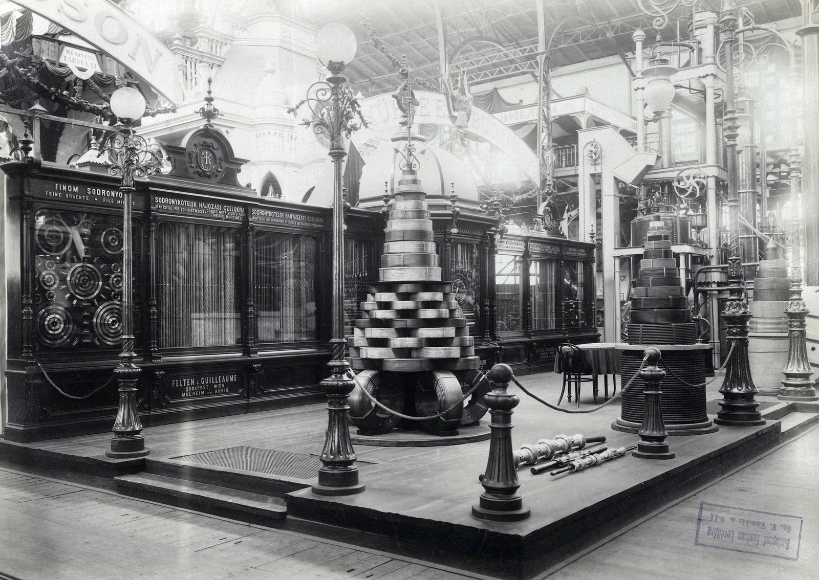 Hungary, Budapest XIV., "Millenniumi kiállítás: Felten és Guilleaume Rt. kiállítási tárgyai. A felvétel 1896-ban készült." A kép forrását kérjük így adja meg: Fortepan / Budapest Főváros Levéltára. Levéltári jelzet: HU.BFL.XV.19.d.1.10.186, 1900, Budapest Főváros Levéltára / Klösz György fényképei, Klösz György, Budapest, Millennium Exhibition, Fortepan #83020