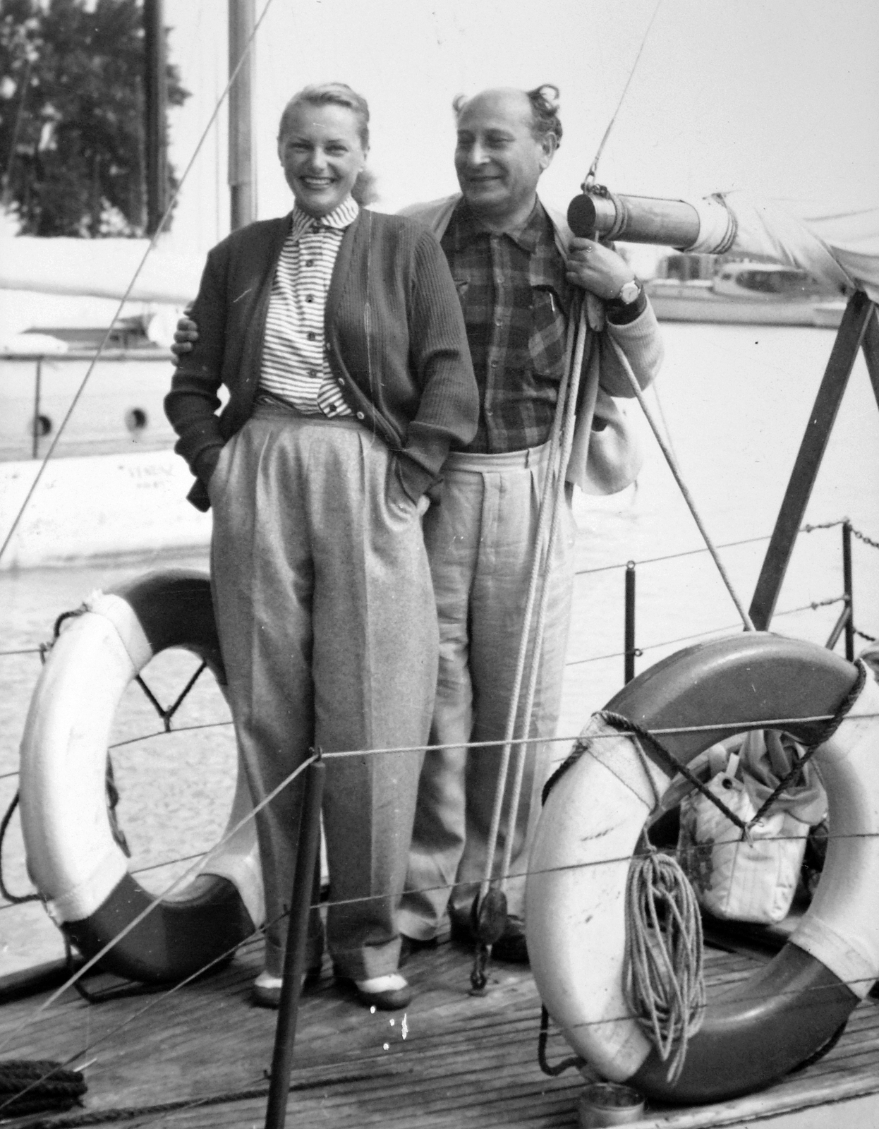 Hungary,Lake Balaton, Siófok, kikötő., 1959, Fortepan, portrait, ship, sailboat, man, woman, lifebelt, double portrait, hands in pockets, hold upper arms, Fortepan #8316