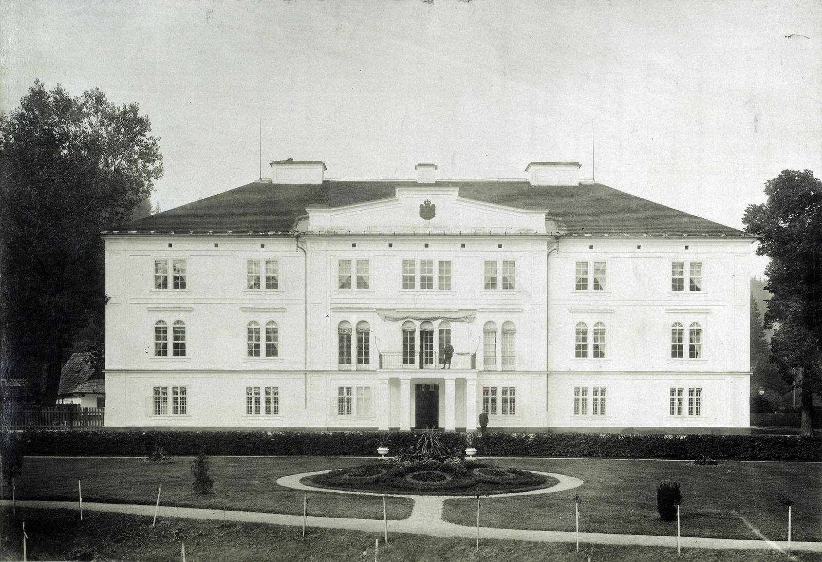 Slovakia, Pohorelá, Pohorella (ekkor önálló, ma a község része), Coburg Fülöp herceg kastélya. A felvétel 1895-1899 között készült." A kép forrását kérjük így adja meg: Fortepan / Budapest Főváros Levéltára. Levéltári jelzet: HU.BFL.XV.19.d.1.12.059, 1900, Budapest Főváros Levéltára / Klösz György fényképei, Klösz György, mansion, Fortepan #83363
