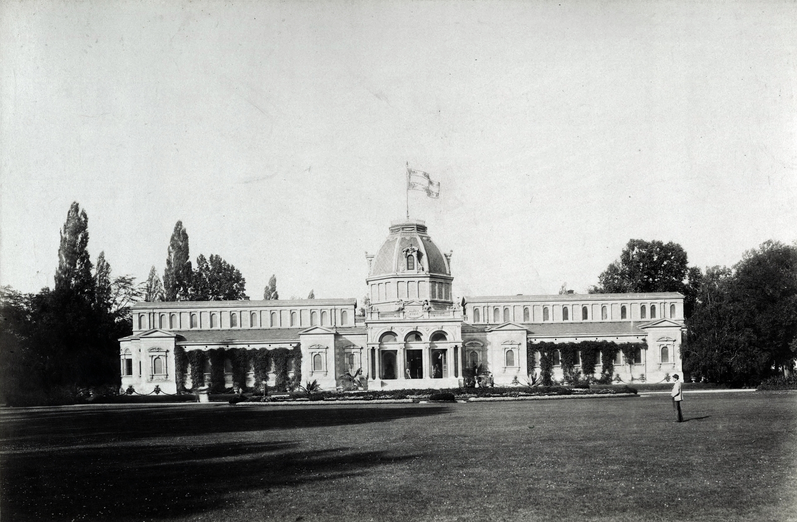 Hungary, Margit Islands, Budapest, Margit-fürdő. A felvétel 1890 után készült. A kép forrását kérjük így adja meg: Fortepan / Budapest Főváros Levéltára. Levéltári jelzet: HU.BFL.XV.19.d.1.12.209, 1900, Budapest Főváros Levéltára / Klösz György fényképei, Klösz György, Miklós Ybl-design, Fortepan #83513