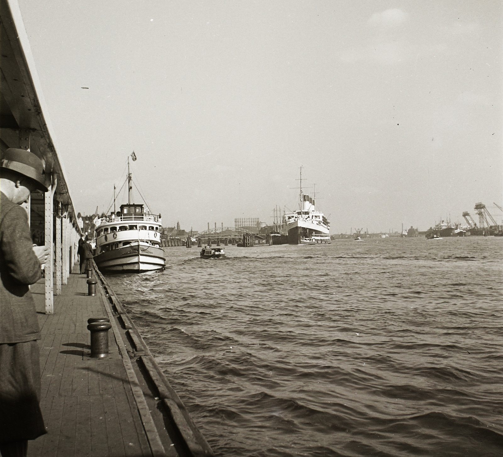 Germany, Hamburg, kikötő., 1937, Ebner, ship, port, mooring bollard, Fortepan #83844