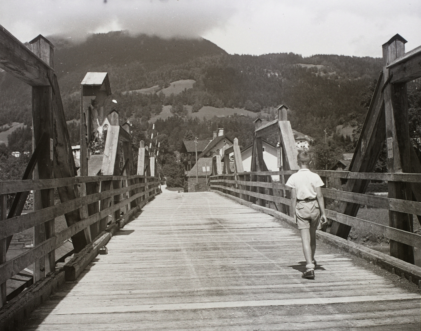1939, Ebner, kid, picture, barrier, mountain, wooden bridge, Fortepan #83965