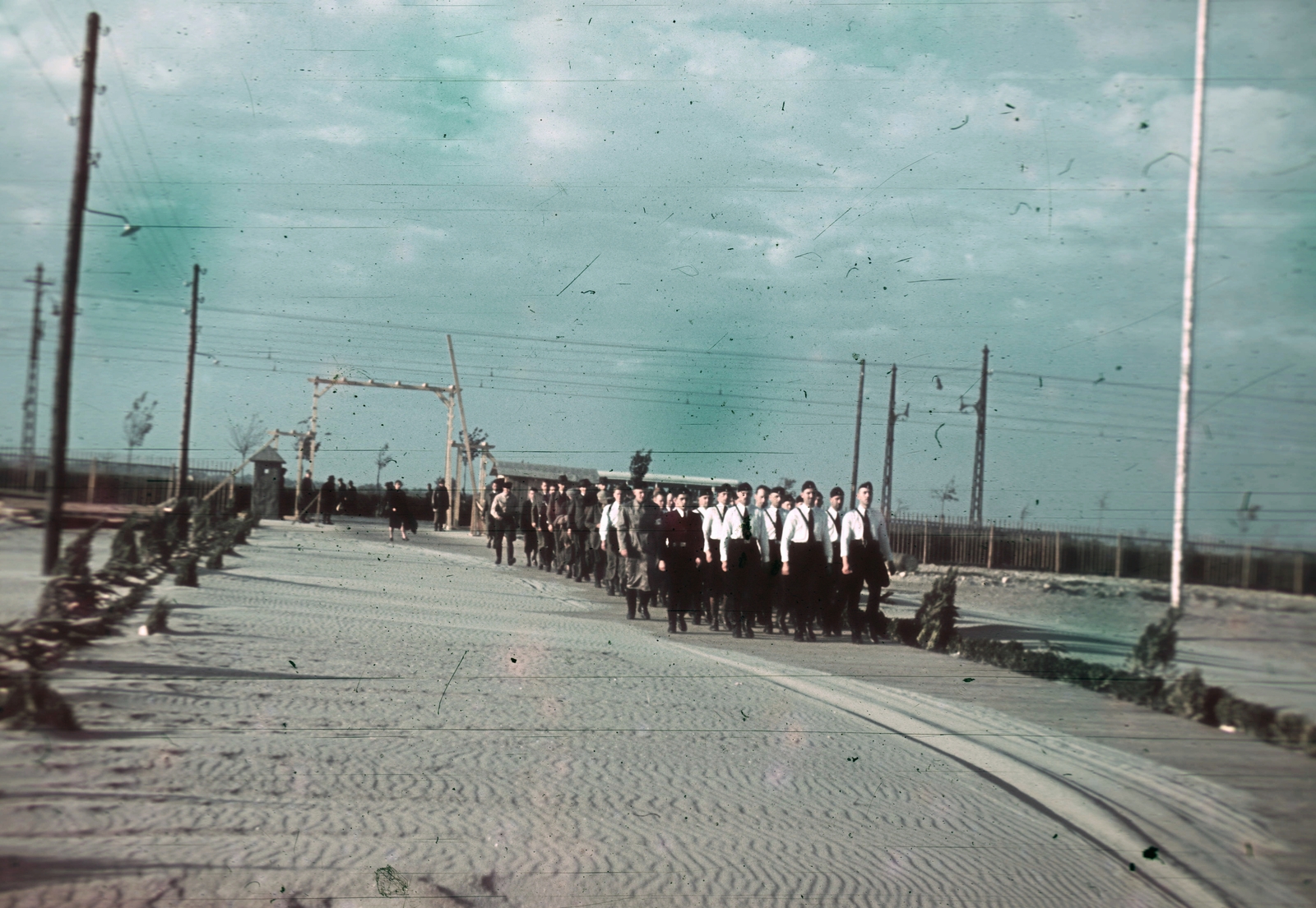 Serbia, Belgrade, a Besszarábiából menekített német nemzetiségűek átmeneti tábora., 1940, Fortepan, colorful, refugee, Fortepan #84025