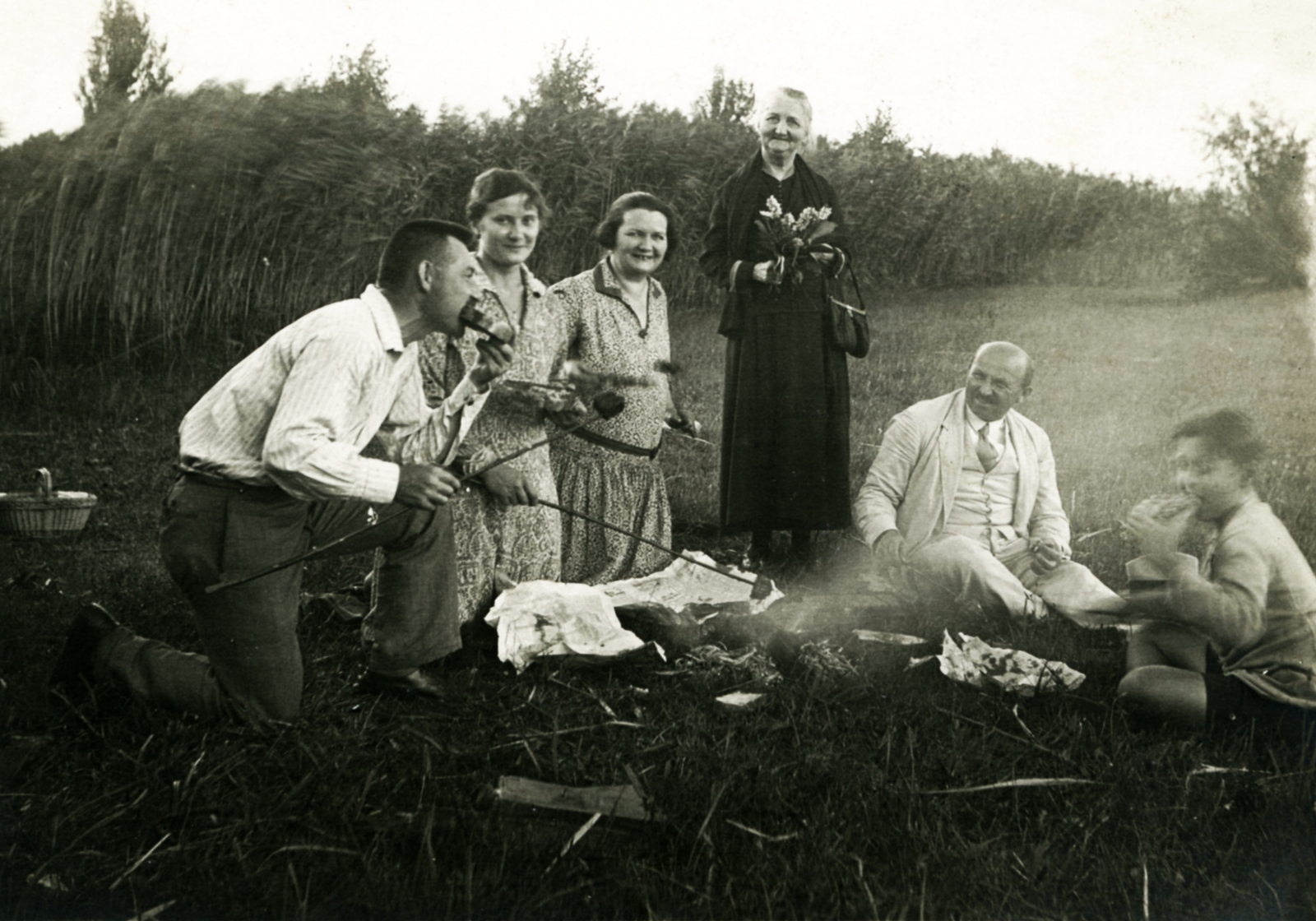 1930, Morvay Kinga, Vértes Károly, szalonnasütés, Fortepan #84342