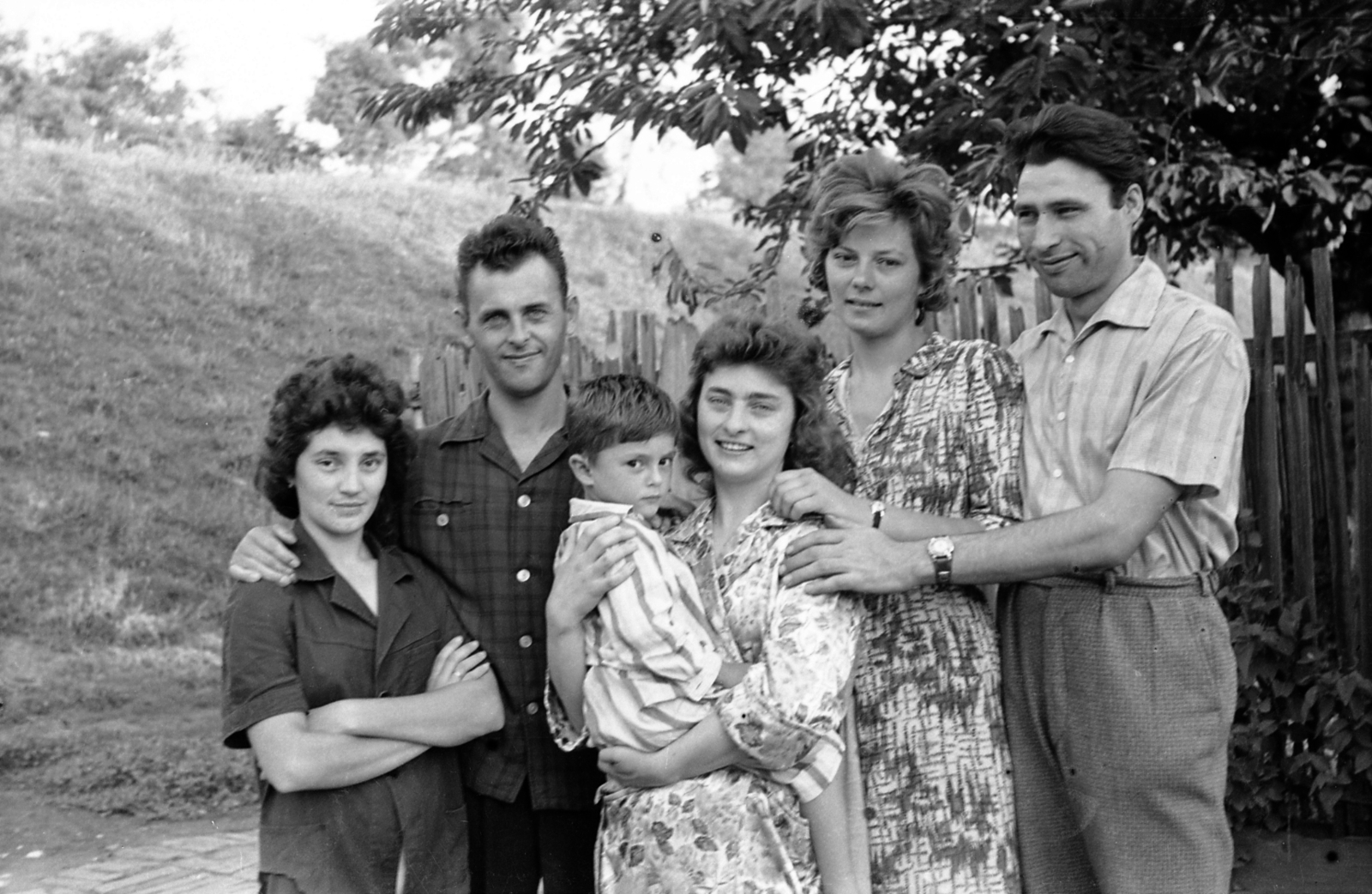 1965, Morvay Kinga, Morvay Lajos, family, hold in arms, Fortepan #84362