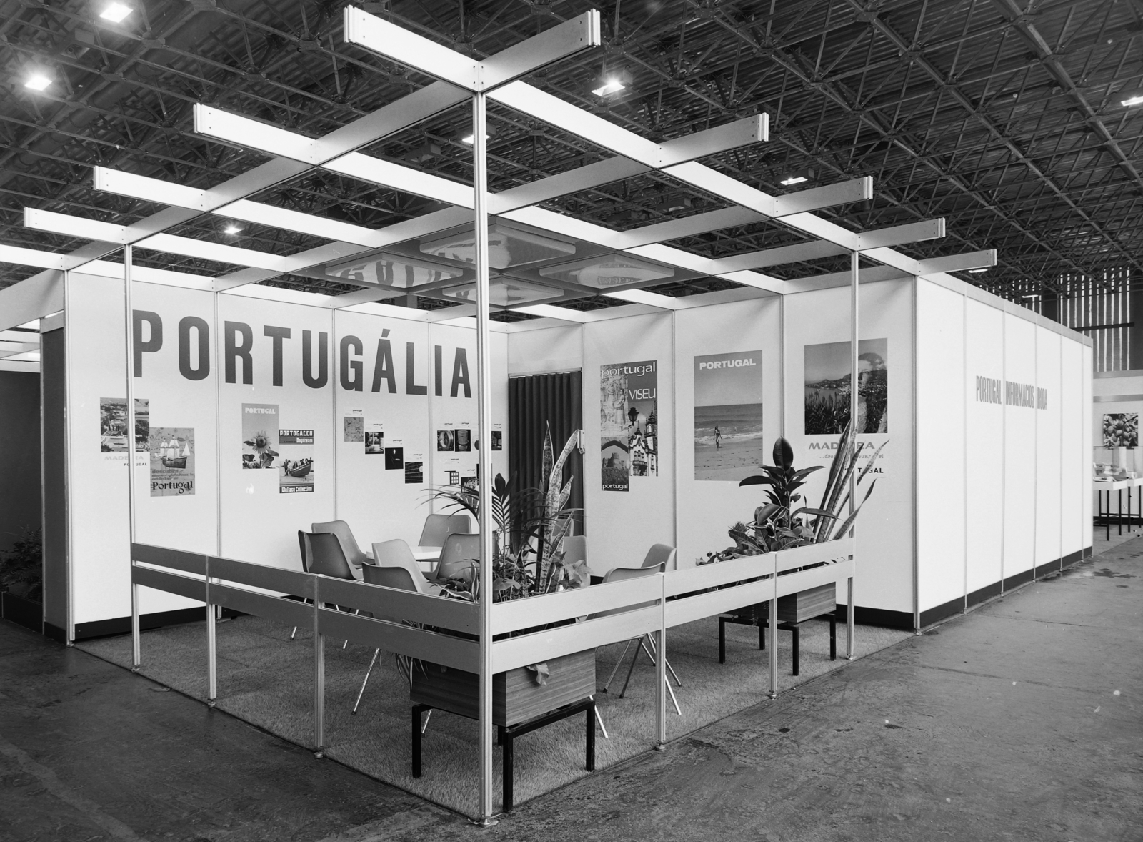 Hungary, Budapest X., Albertirsai (Dobi István) úti vásárterület, Utazási kiállítás., 1983, Kádas Tibor, label, fair, exhibition, Budapest, Fortepan #84810