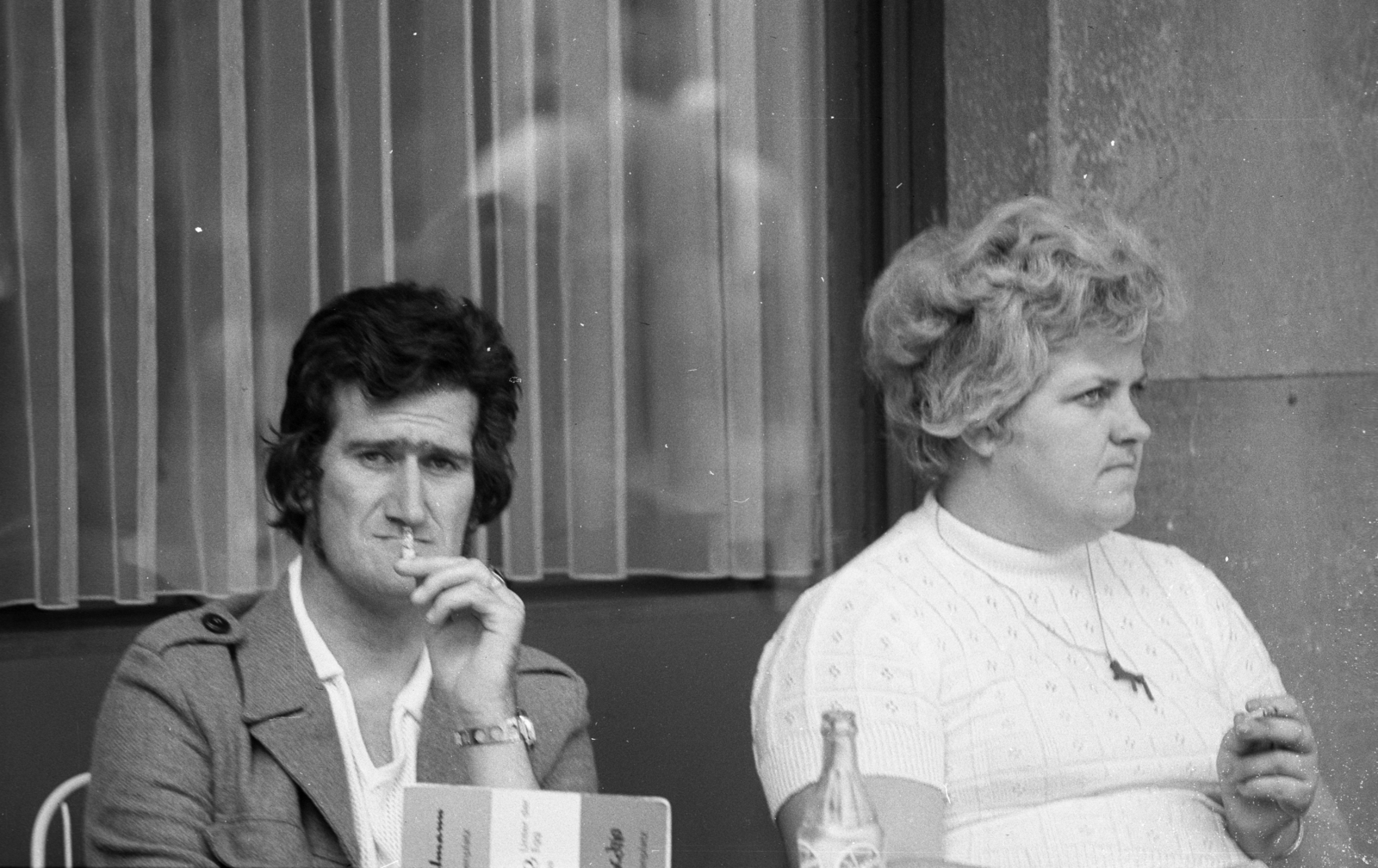 1978, Erdei Katalin, cigarette, smoking, wrist watch, Fortepan #85025