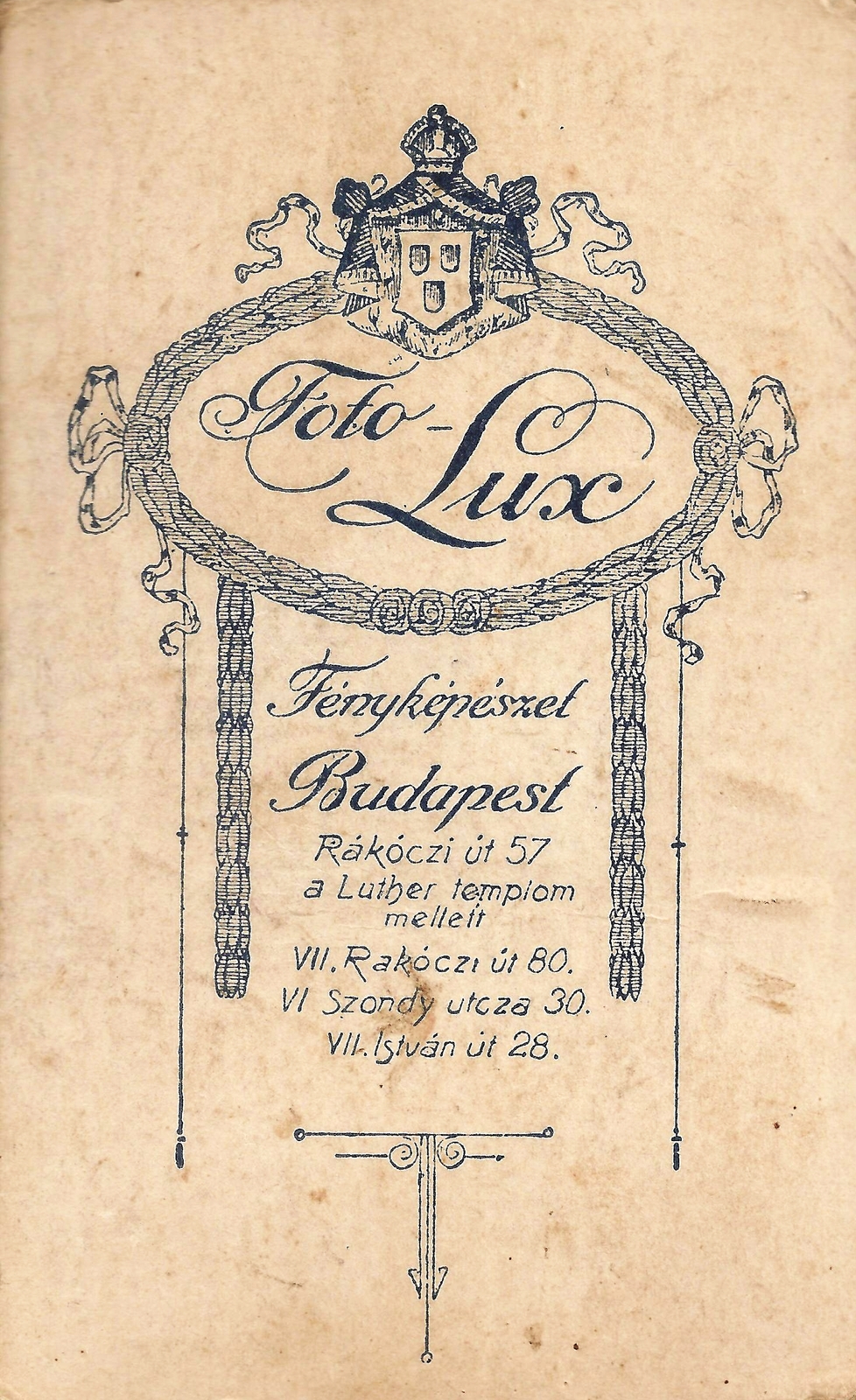 Magyarország, Budapest VIII.,Budapest VI.,Budapest VII., Szondy utca 30. / Rákóczi út 80. / István út 28. / Rákóczi út 57., Foto-Lux fényképészet., 1910, Kameniczky Attila, műterem, fényképész, hátlap, Budapest, Fortepan #85769