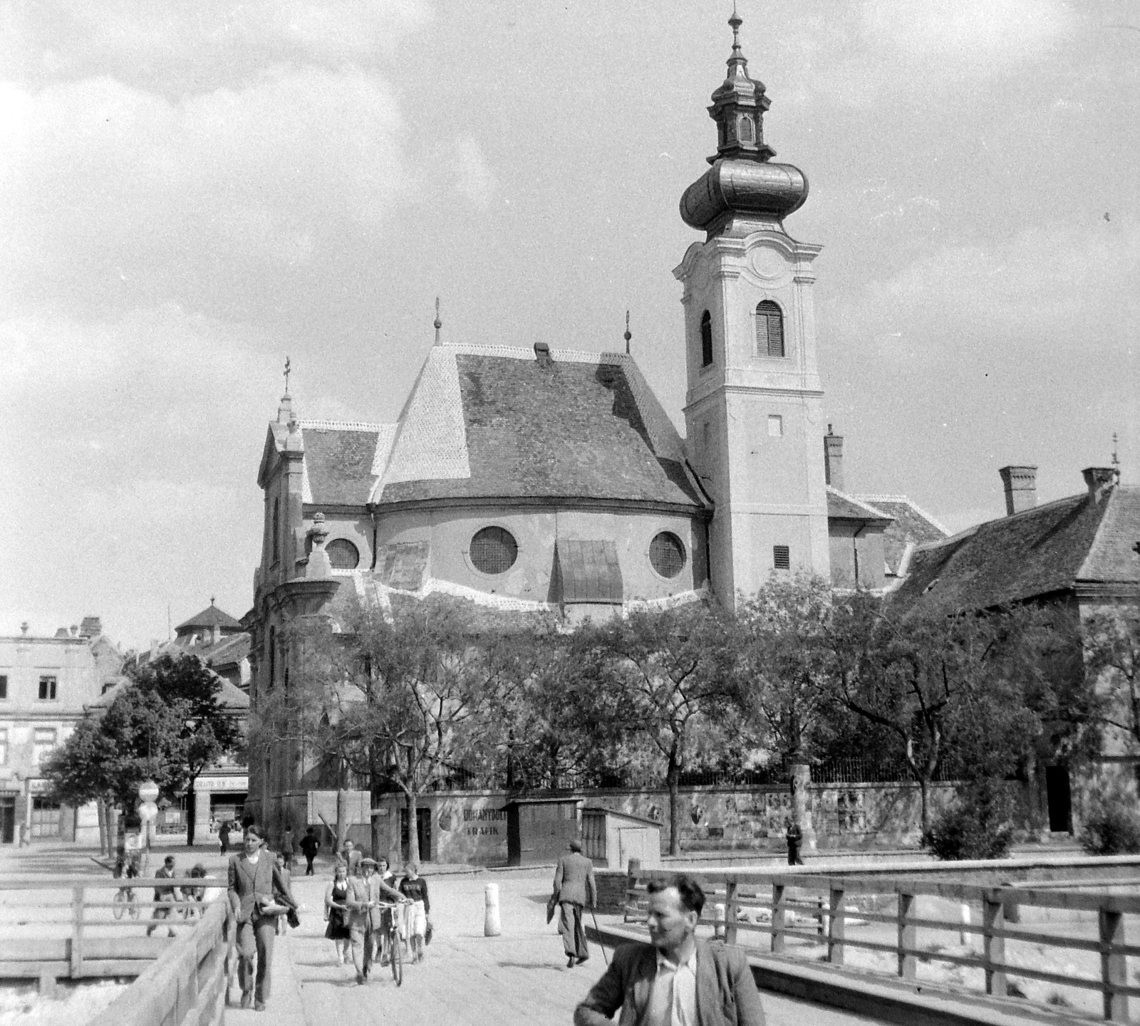 Magyarország, Győr, Karmelita templom., 1950, Gyöngyi, templom, barokk-stílus, Kármeliták, Fortepan #8631