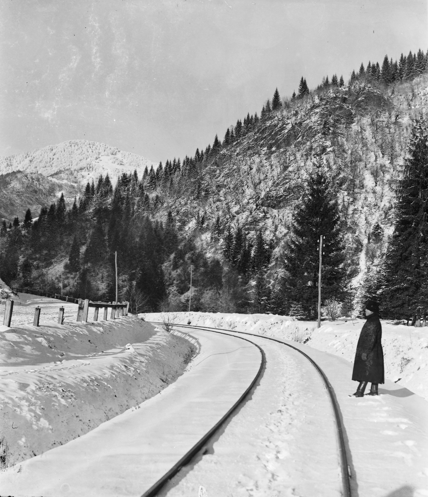 Ukraine,Zakarpattia Oblast, Kvasi, 1914, Magyar Földrajzi Múzeum / Erdélyi Mór cége, railway, winter, snow, Fortepan #86441