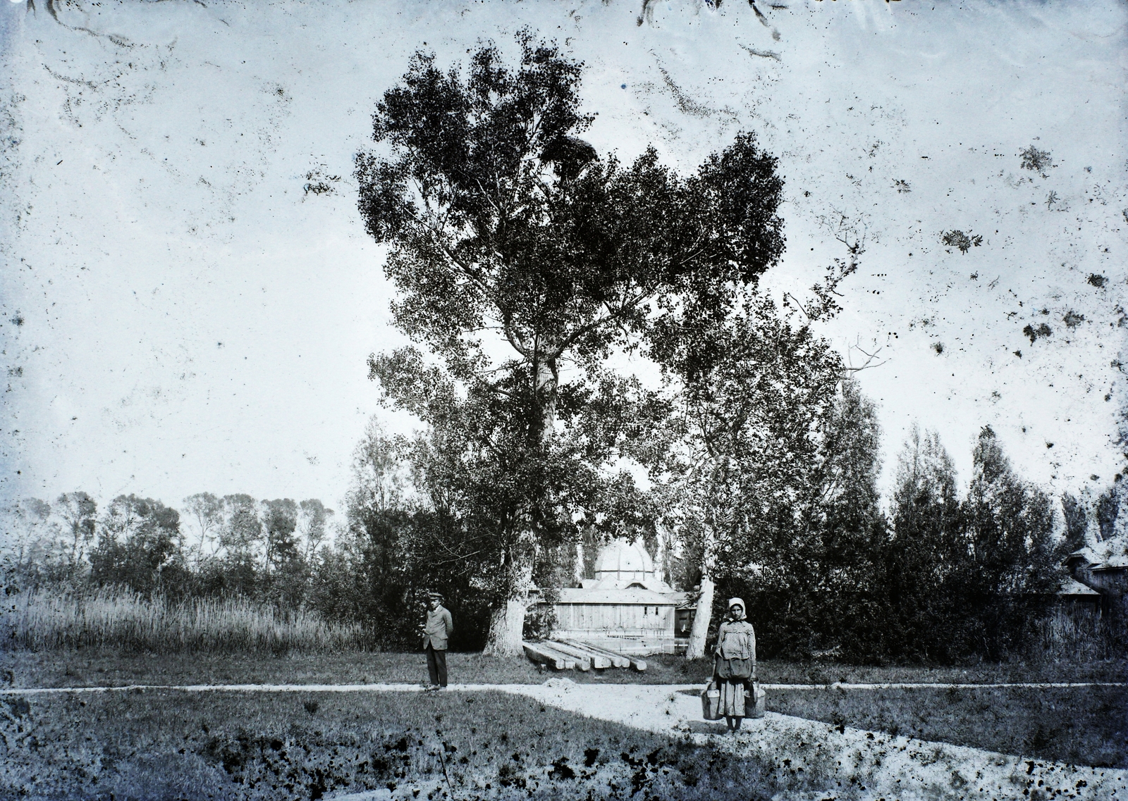 Magyarország, Hévíz, park, háttérben a Tófürdő., 1908, Magyar Földrajzi Múzeum / Erdélyi Mór cége, paraszt, Fortepan #86527