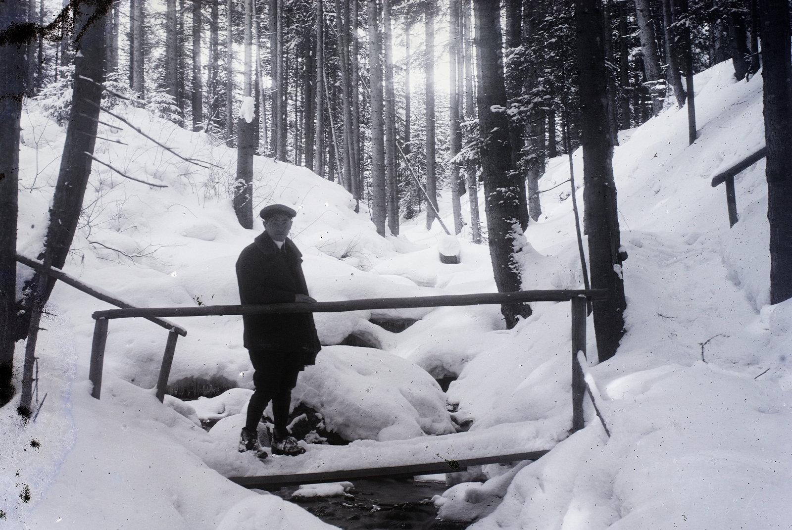 1907, Magyar Földrajzi Múzeum / Erdélyi Mór cége, wooden bridge, snowy landscape, Fortepan #86821