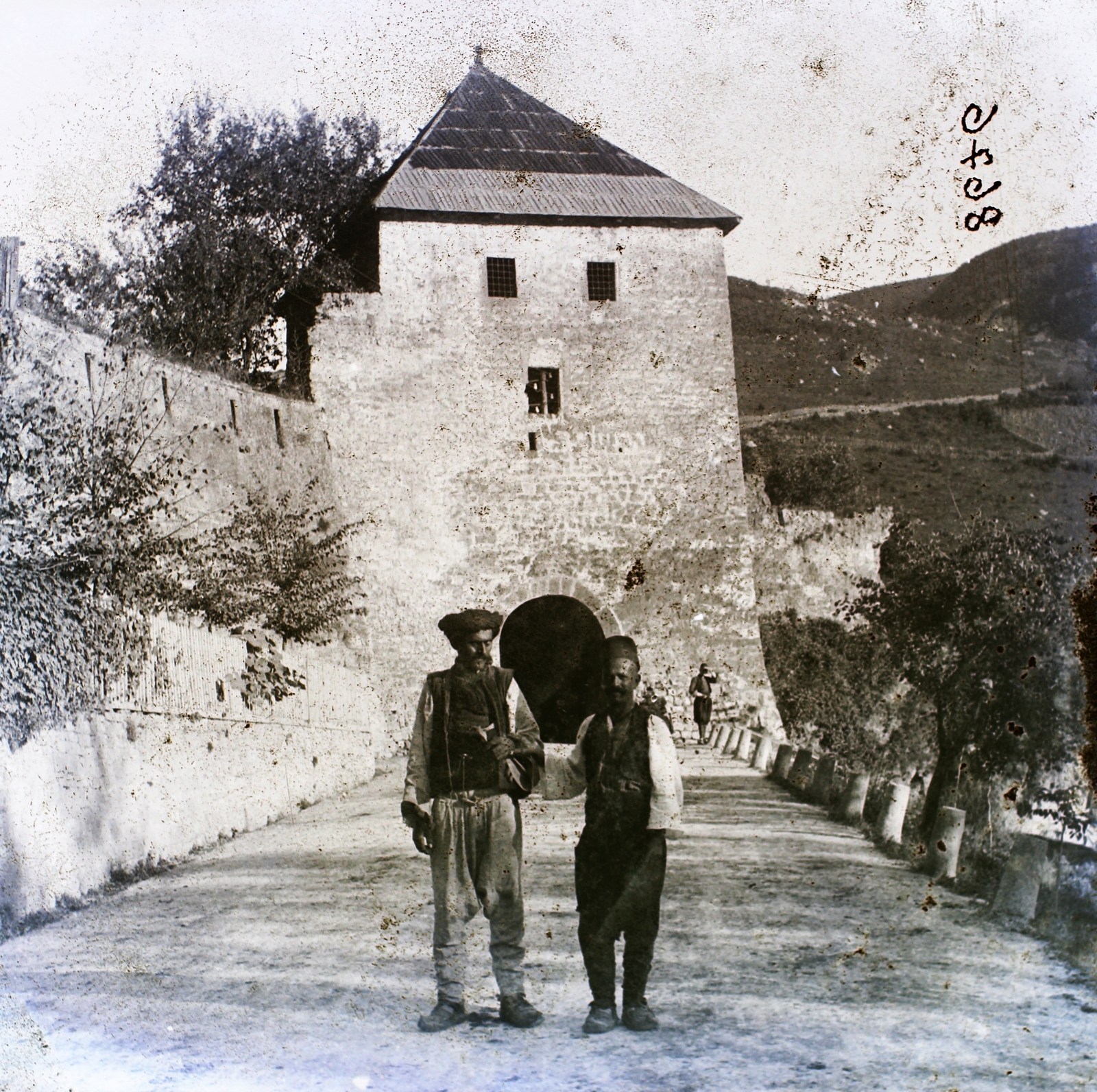 Bosnia and Herzegovina, Jajca, Travniki kapu., 1908, Magyar Földrajzi Múzeum / Erdélyi Mór cége, gate tower, Fortepan #86952