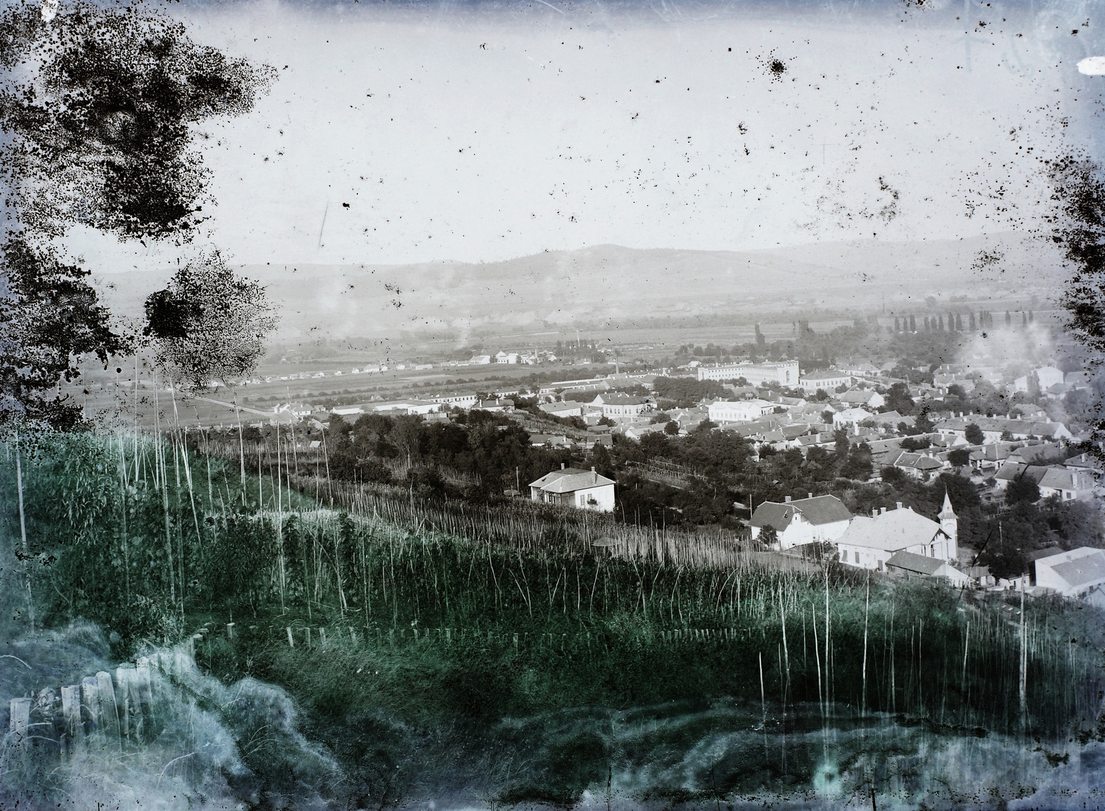 Romania,Transylvania, Aiud, a város látképe, középen jobbra a fegyintézet., 1909, Magyar Földrajzi Múzeum / Erdélyi Mór cége, picture, bird's eye view, Fortepan #86986