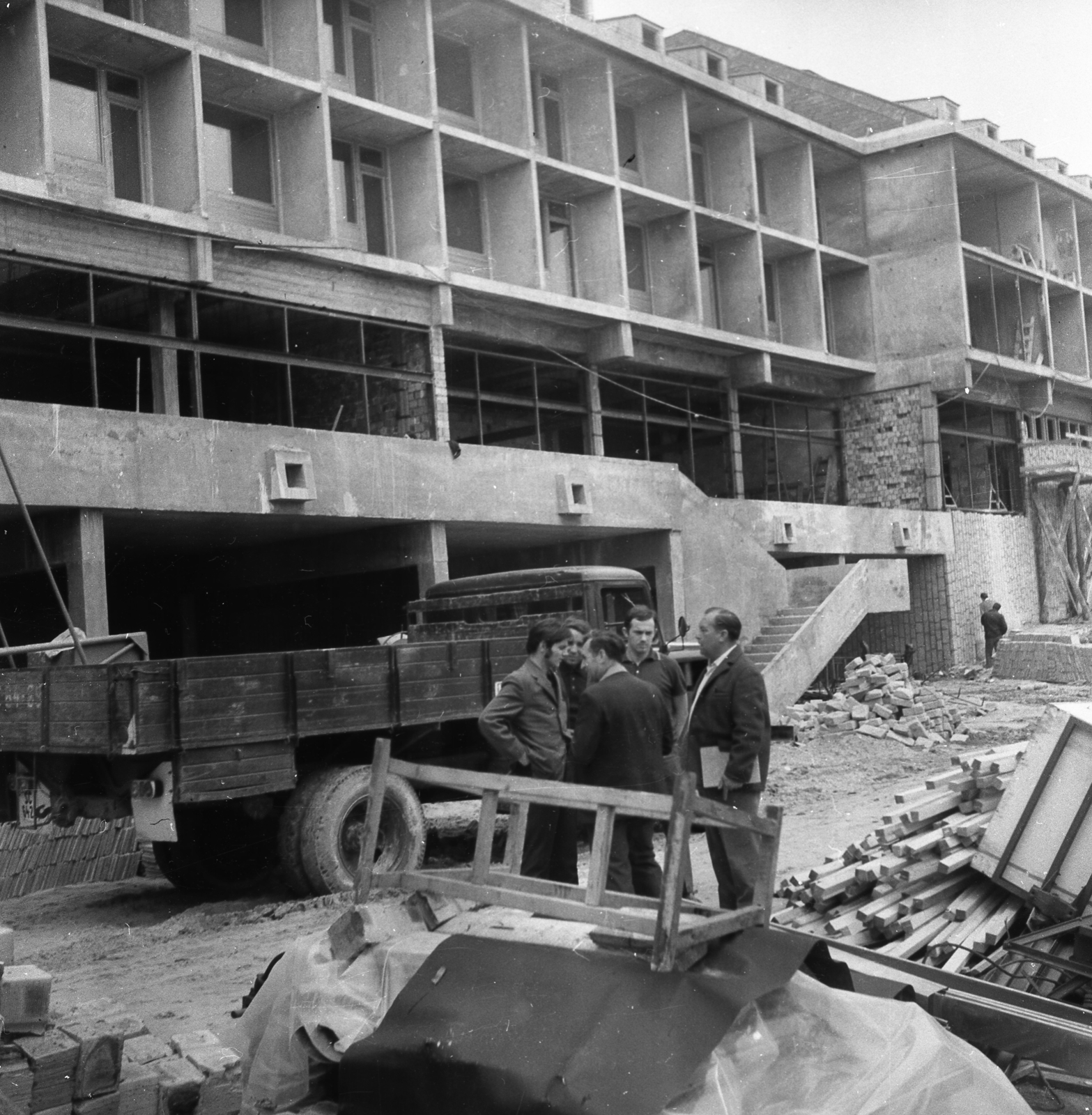 Hungary,Danube Bend, Visegrád, a Hotel Silvanus építése., 1971, Urbán Tamás, commercial vehicle, Csepel-brand, Fortepan #87368