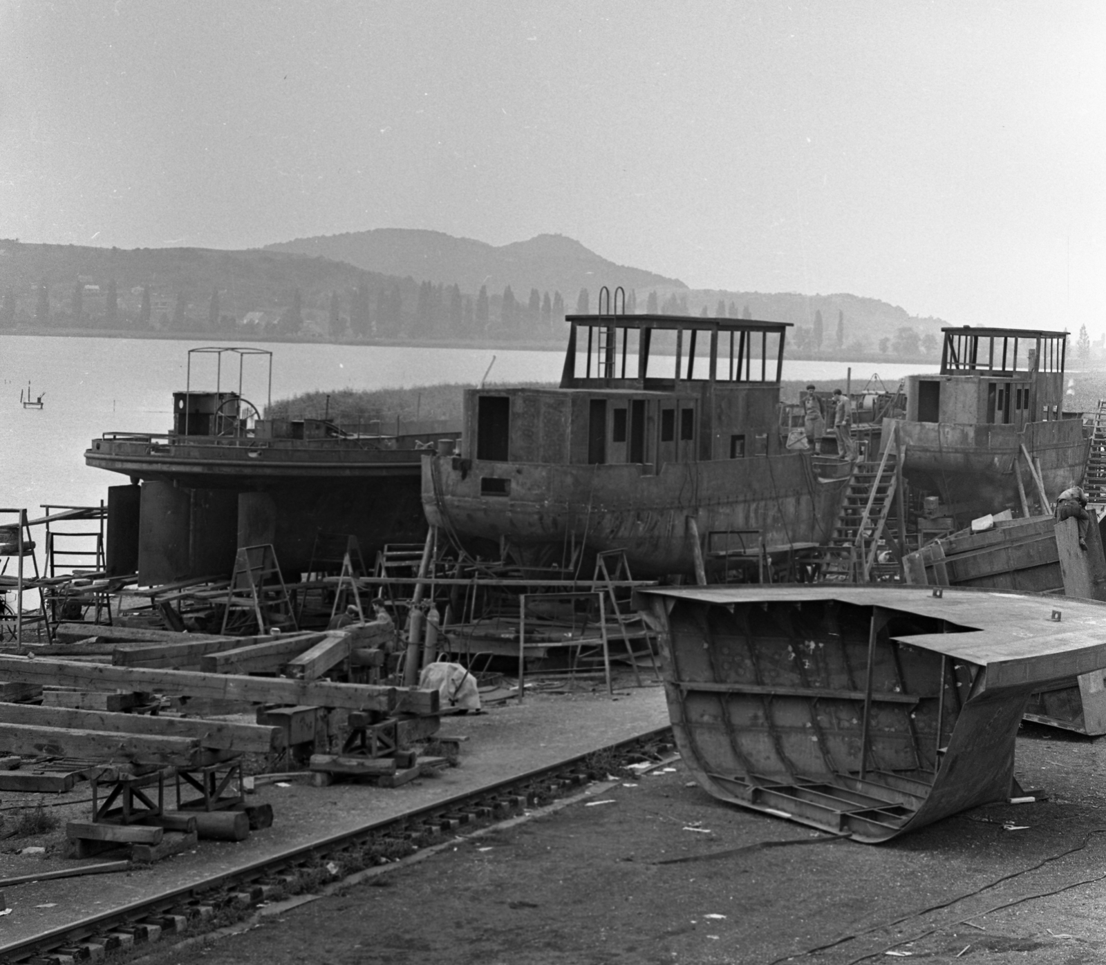 Magyarország, Balatonfüred, Magyar Hajó- és Darugyár Balatonfüredi Gyáregysége., 1972, Urbán Tamás, hajógyártás, Fortepan #87742