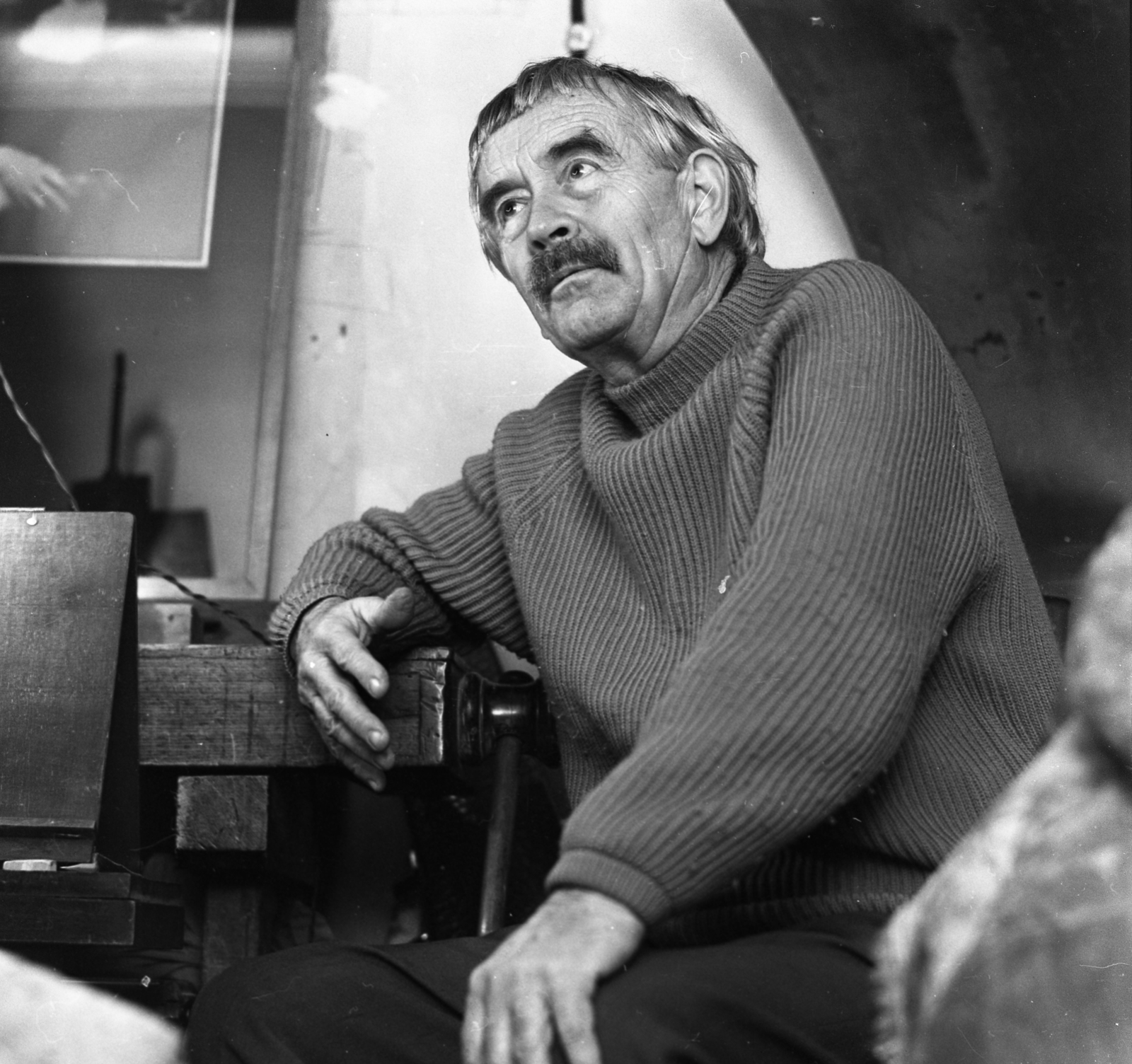 Magyarország, Borsos Miklós szobrászművész a műtermében., 1972, Urbán Tamás, híres ember, műterem, műhely, Fortepan #87957