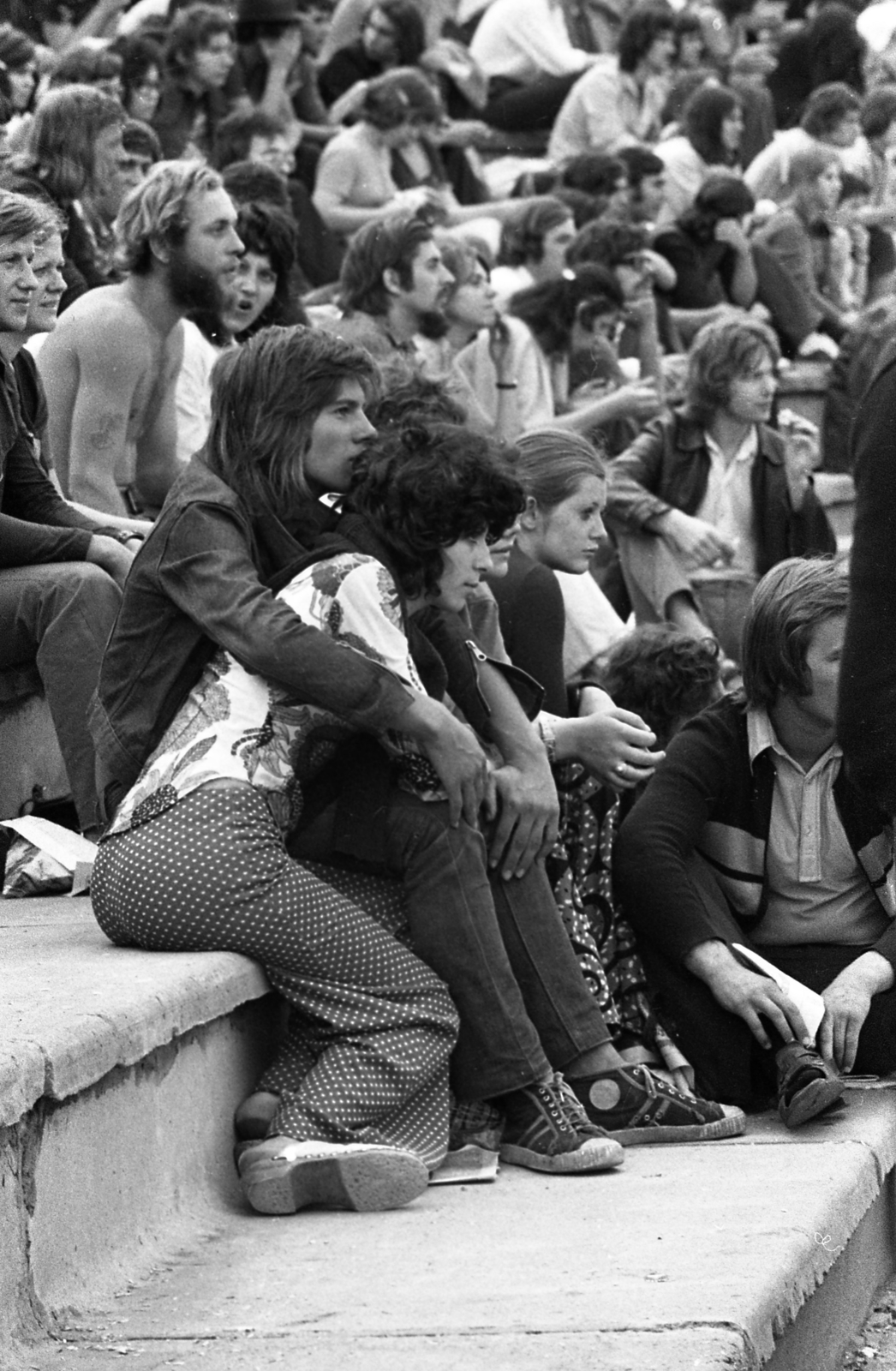 Hungary, Miskolc, DVTK-stadion, Rockfesztivál., 1973, Urbán Tamás, auditorium, stadium, rock festival, Fortepan #88147