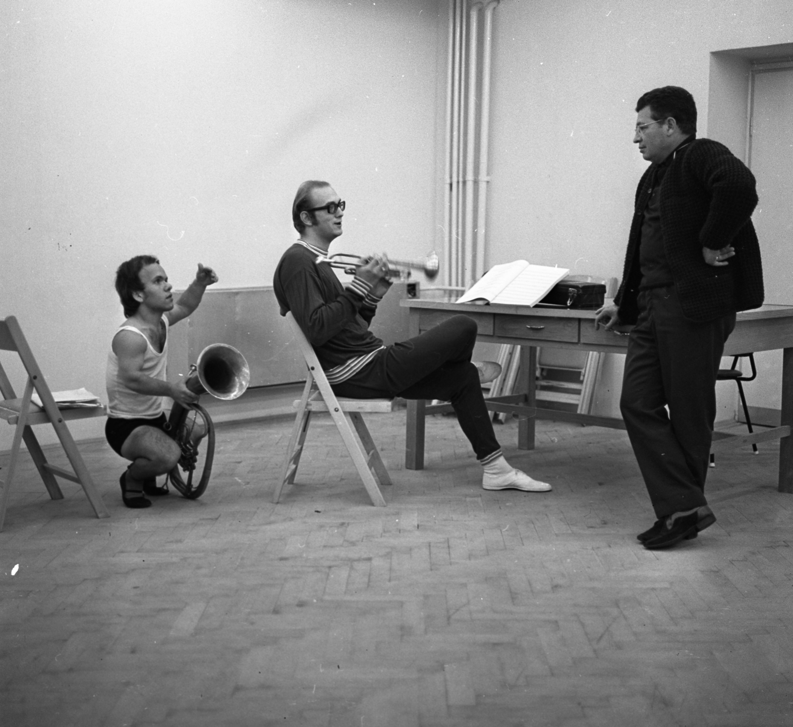 Hungary, Budapest VII., Városligeti (Gorkij) fasor 3., Állami Artistaképző Intézet (később Baross Imre Artistaképző Szakközépiskola és Szakiskola)., 1973, Urbán Tamás, Budapest, Fortepan #88277