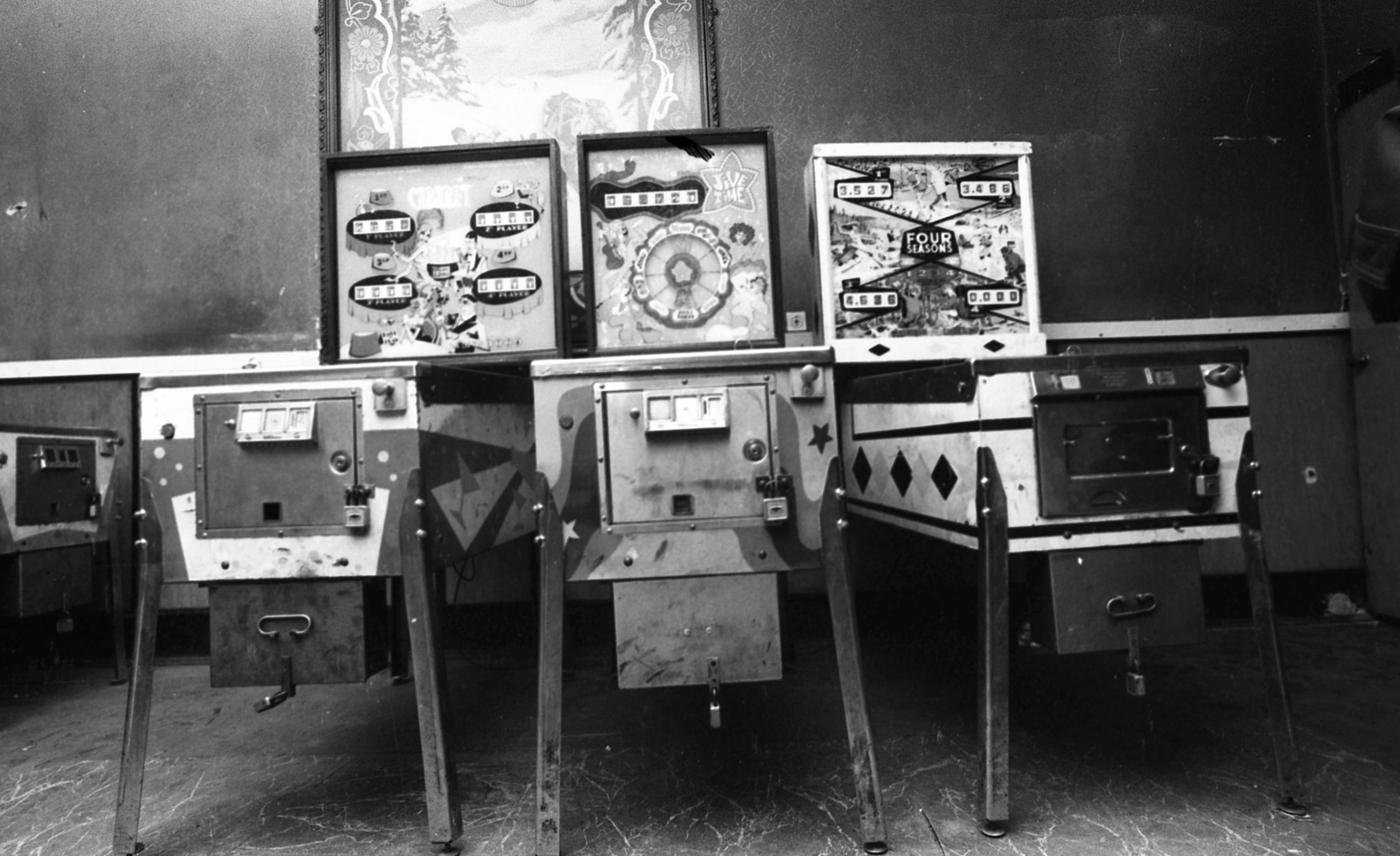Hungary, Budapest XIV., játékterem., 1973, Urbán Tamás, Budapest, pinball, slot machine, Fortepan #88311