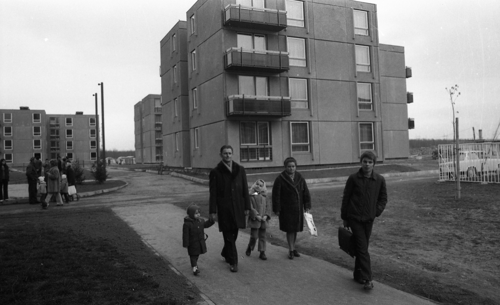 Magyarország, Újpalota, Budapest XV., Kőrakás park 9., Árendás köz sarok., 1974, Urbán Tamás, Budapest, Fortepan #88348