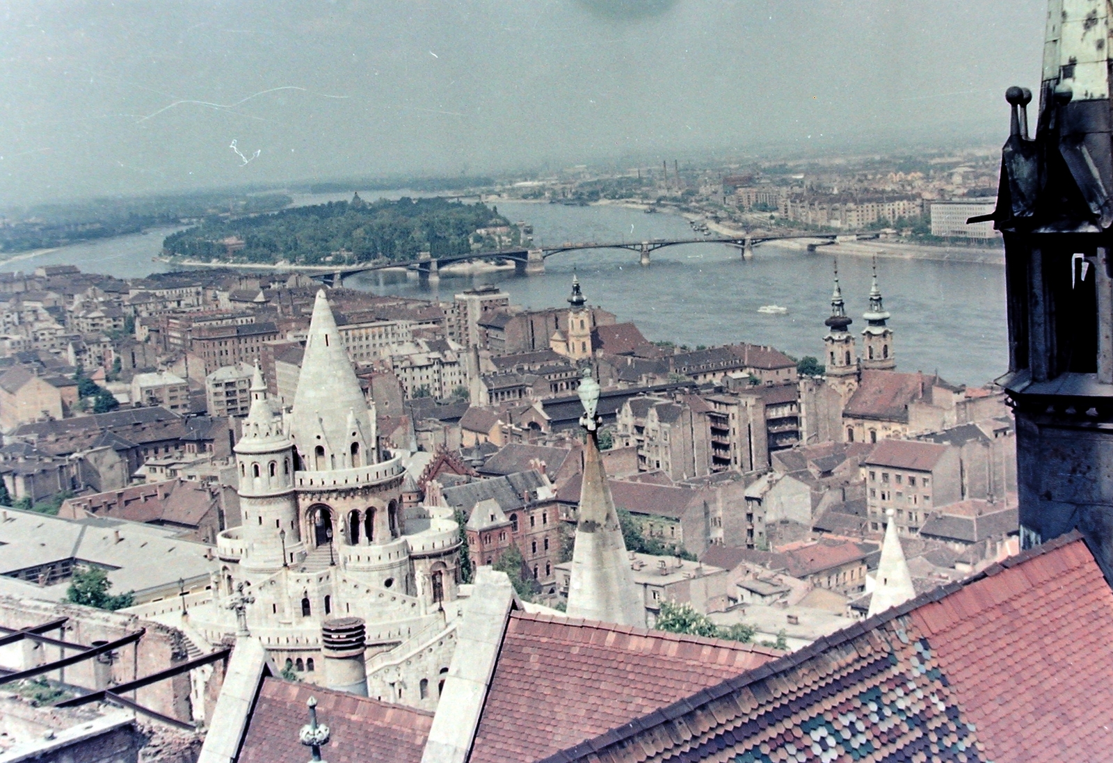 Hungary, Budapest I., látkép a Mátyás-templom tornyából fotózva, előtérben a Halászbástya és a Víziváros., 1956, Fortepan, colorful, roof, picture, water bus, Budapest, Fortepan #888