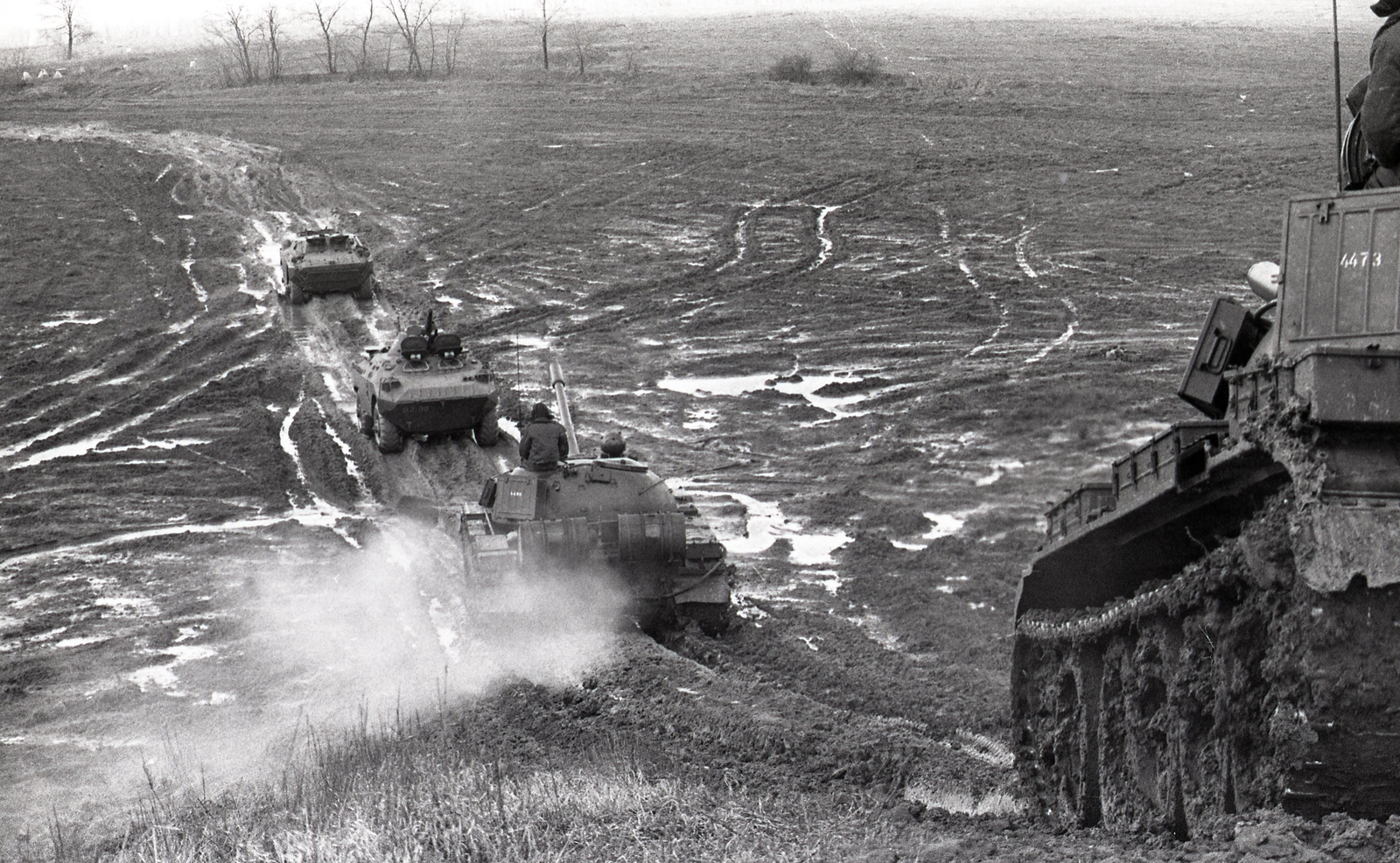 Hungary, Rétság, harckocsizó alakulat kiképzésen., 1977, Urbán Tamás, tank, mud, combat vehicle, track, FUG D-442, Fortepan #88945