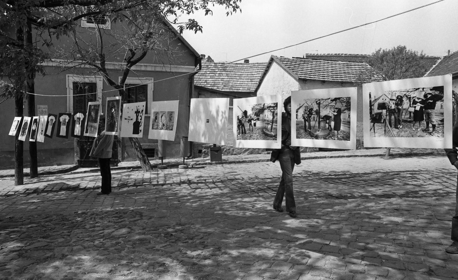 Hungary, Szentendre, Rab Ráby tér, fotókiállítás a téren készült felvételekből., 1979, Urbán Tamás, Fortepan #89193